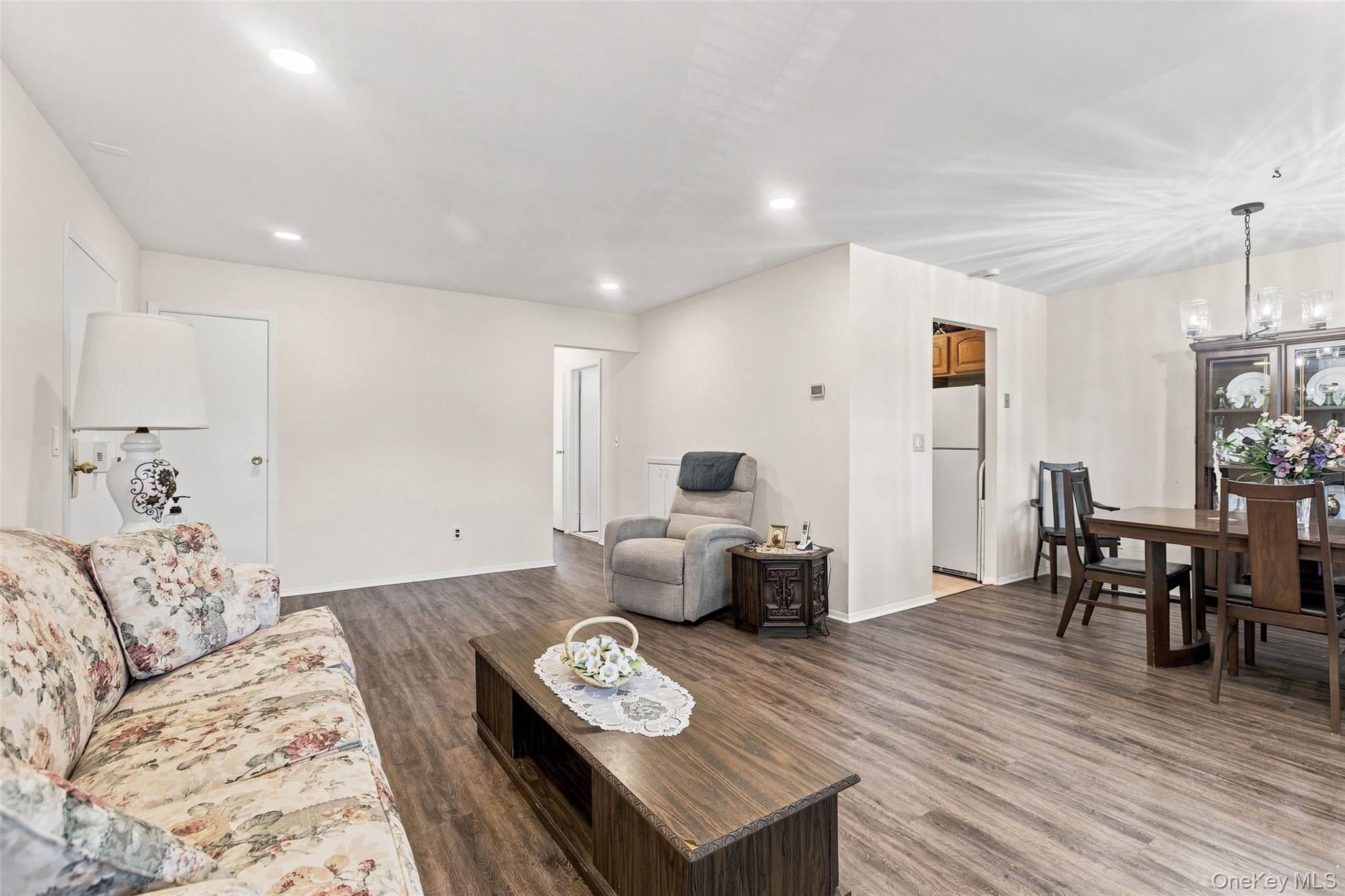 39 Sussex Drive, Unit B photo 9