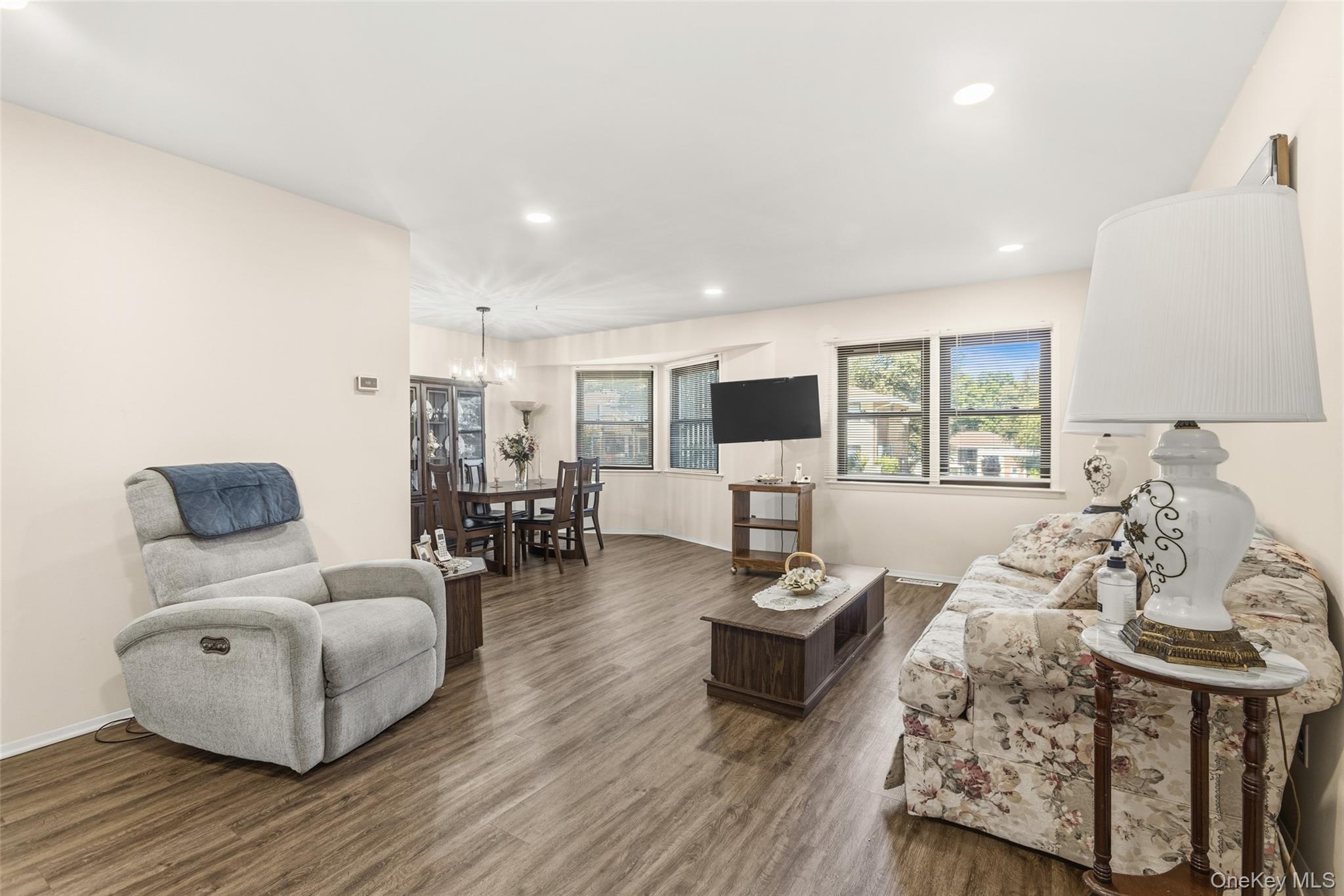 39 Sussex Drive, Unit B photo 5