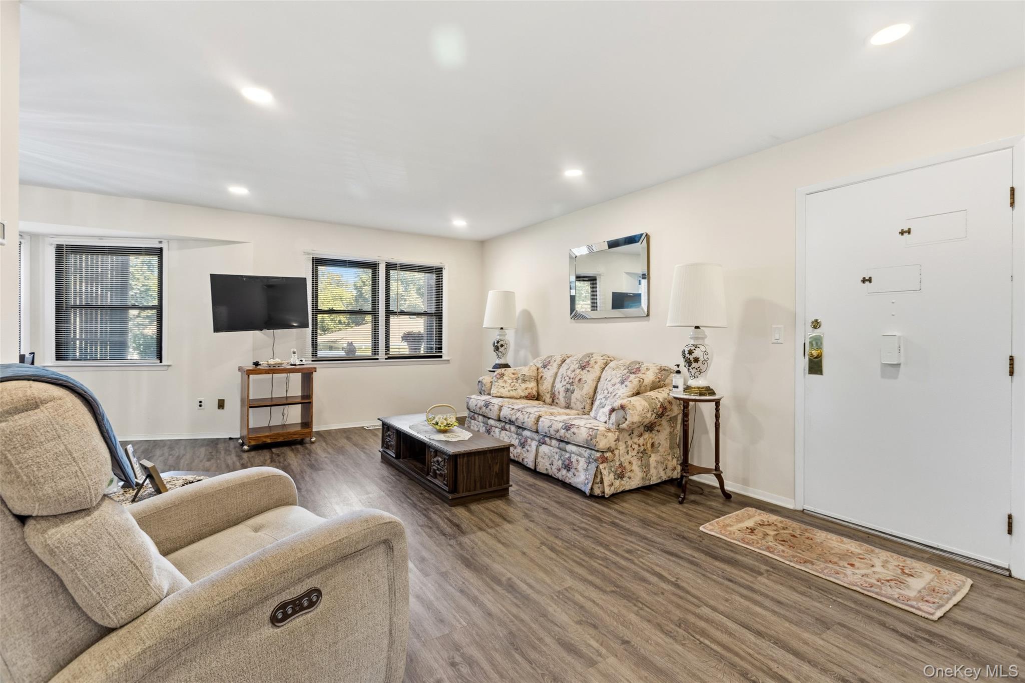 39 Sussex Drive, Unit B photo 7