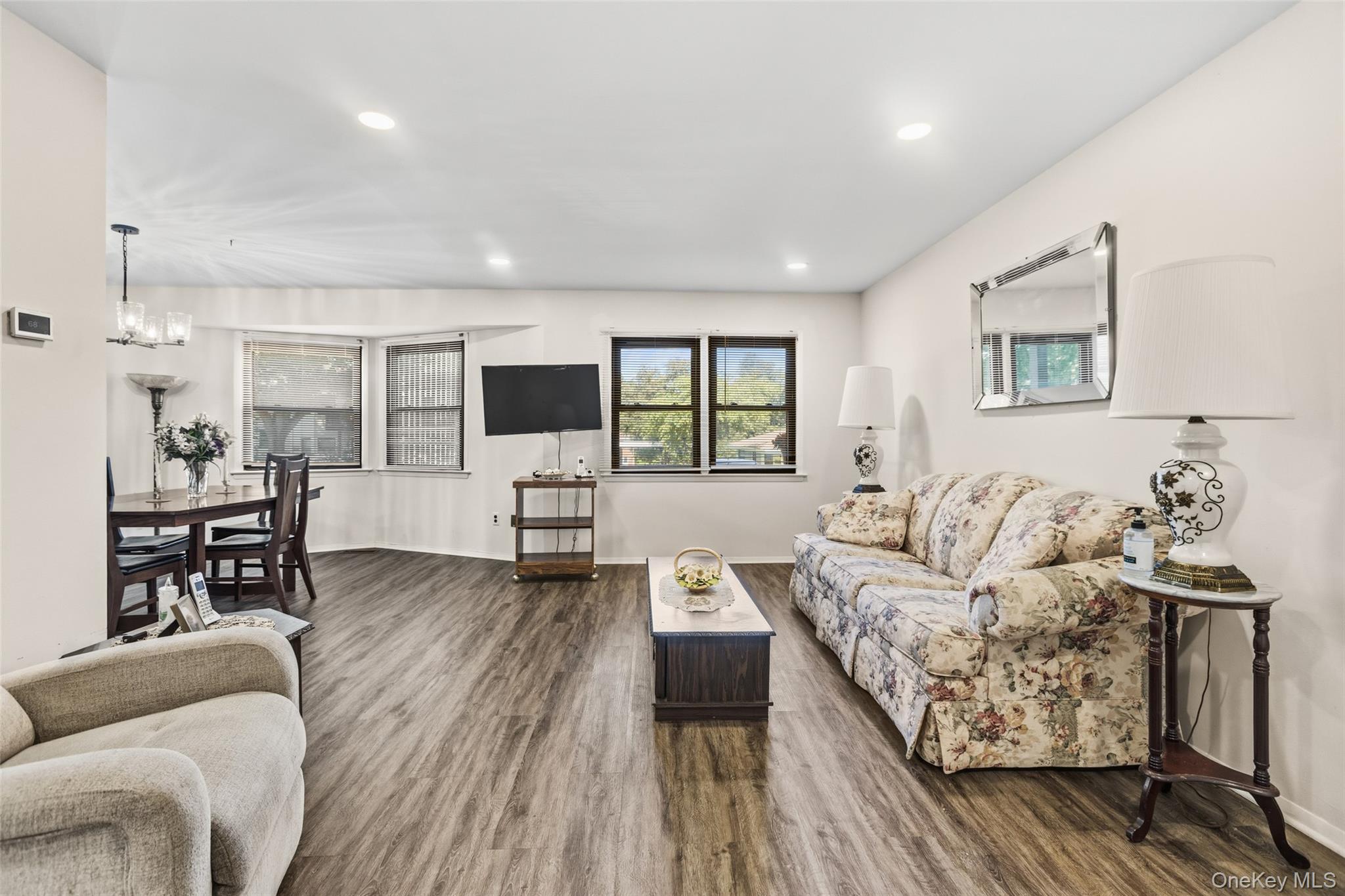 39 Sussex Drive, Unit B photo 6