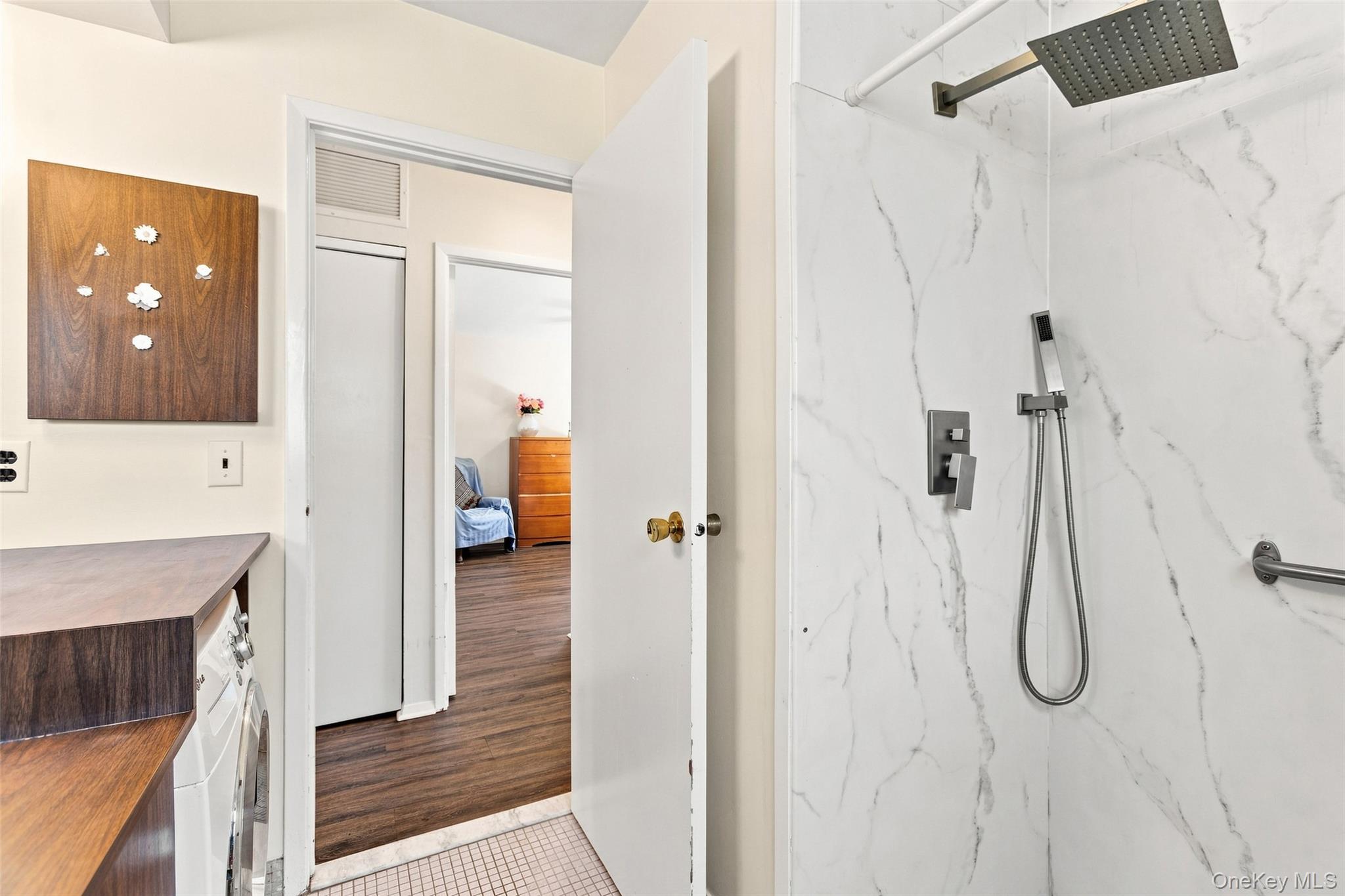39 Sussex Drive, Unit B photo 20