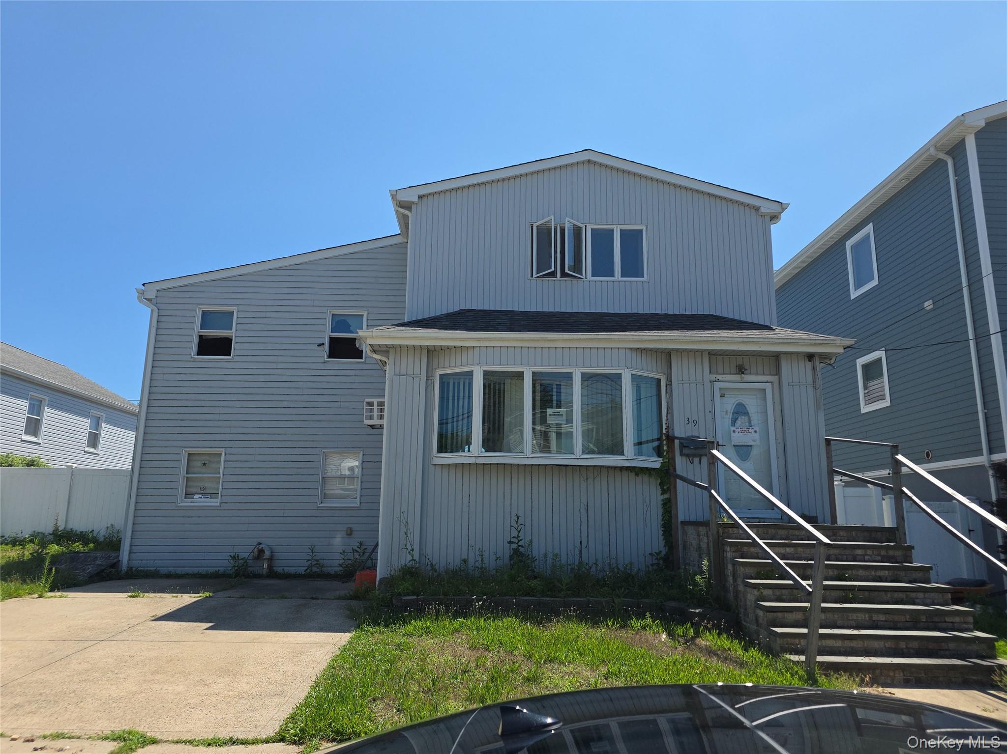 39 Kent Road – For Sale
