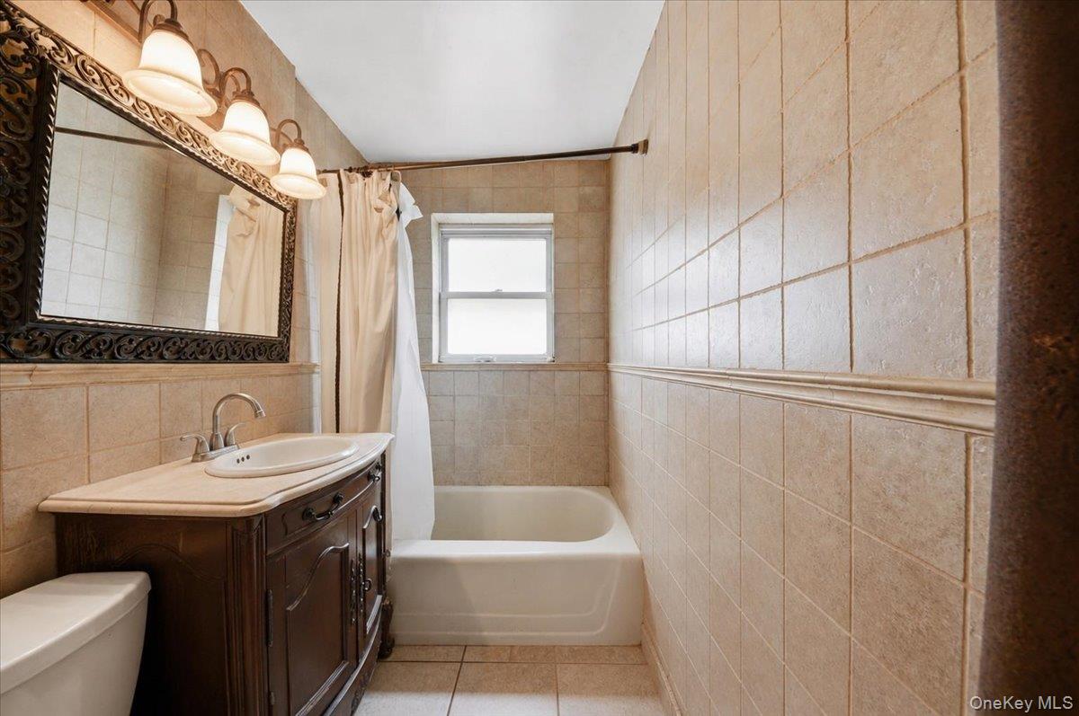 6291 Broadway, Unit A6 photo 12