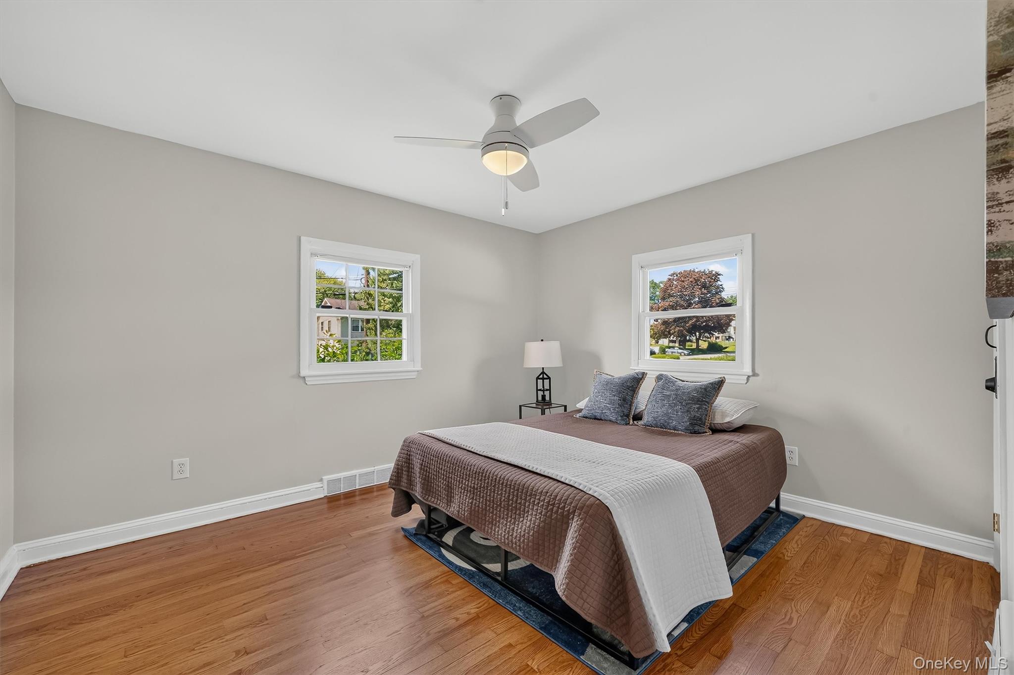 6 Broad Street – For Sale photo 11