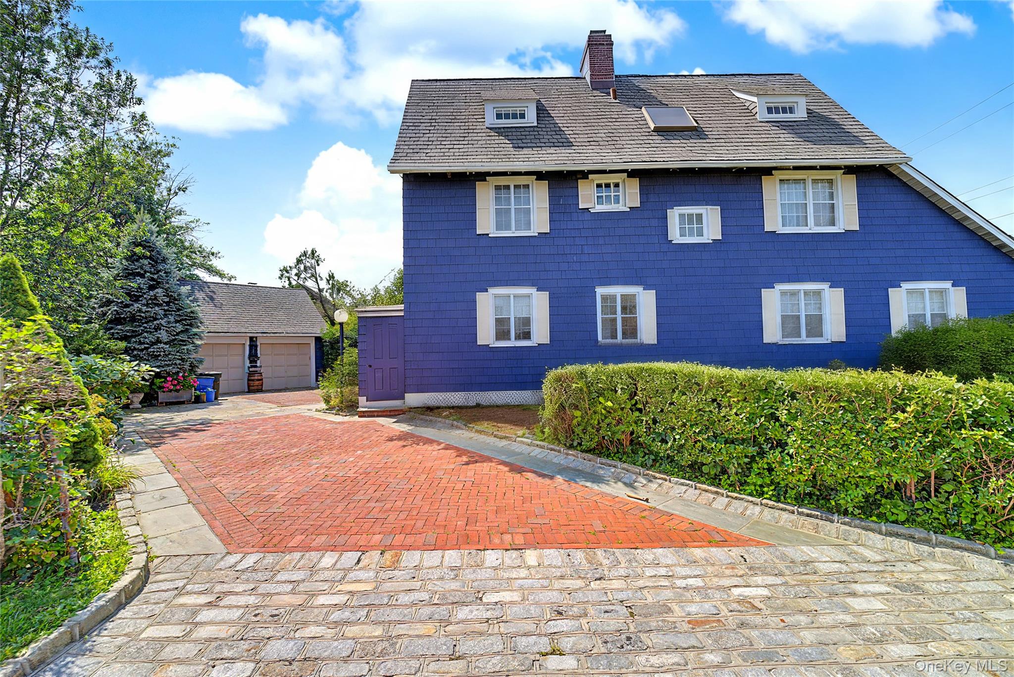 1120 Shore Road – For Sale photo 12