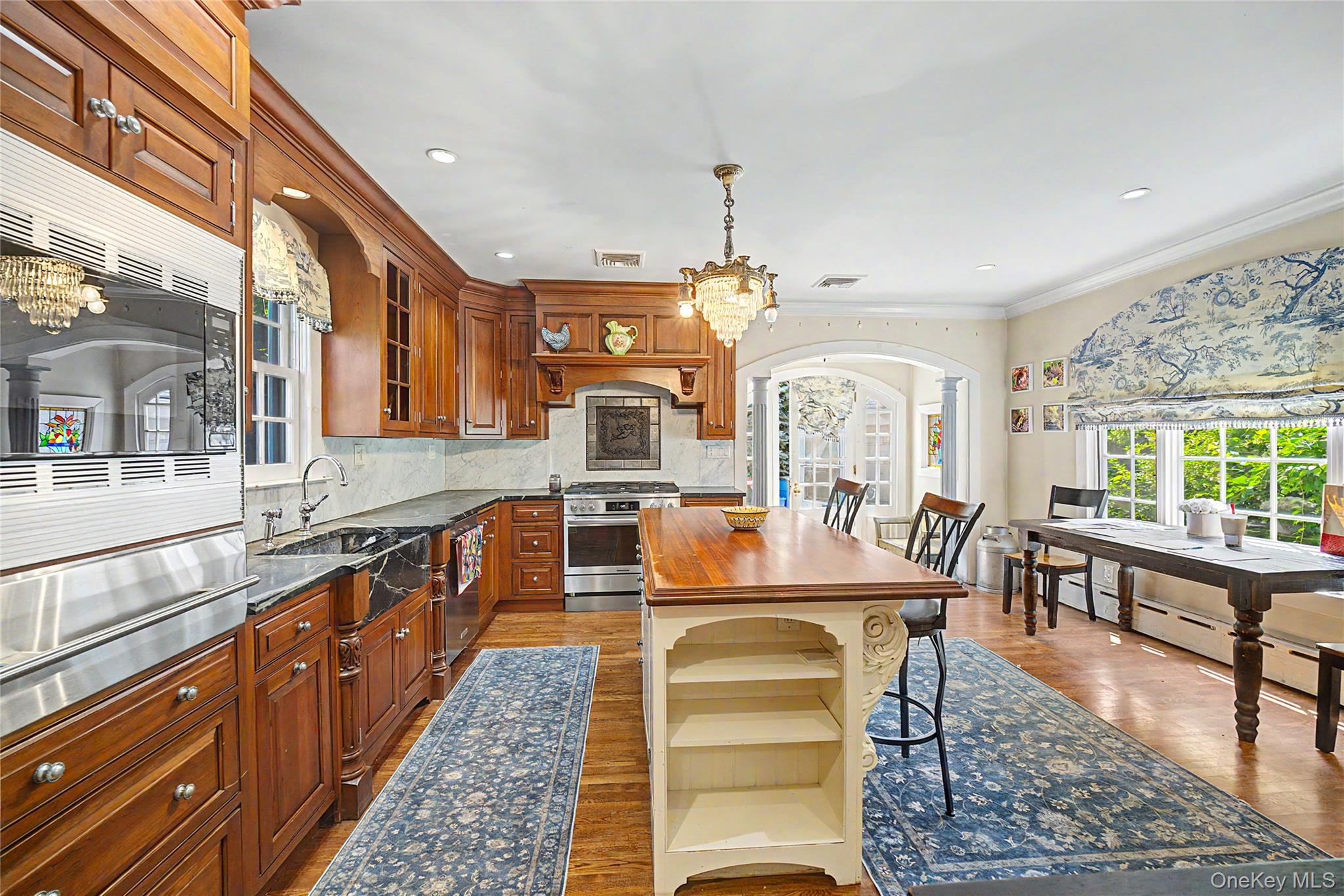 1120 Shore Road – For Sale photo 19