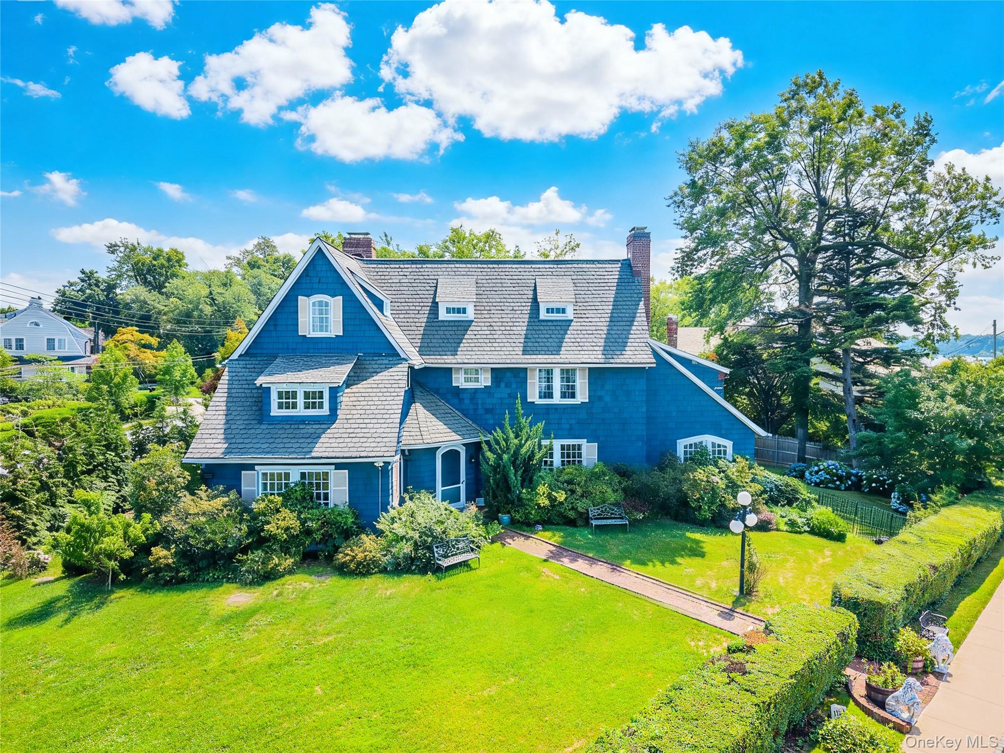 1120 Shore Road – For Sale photo 3
