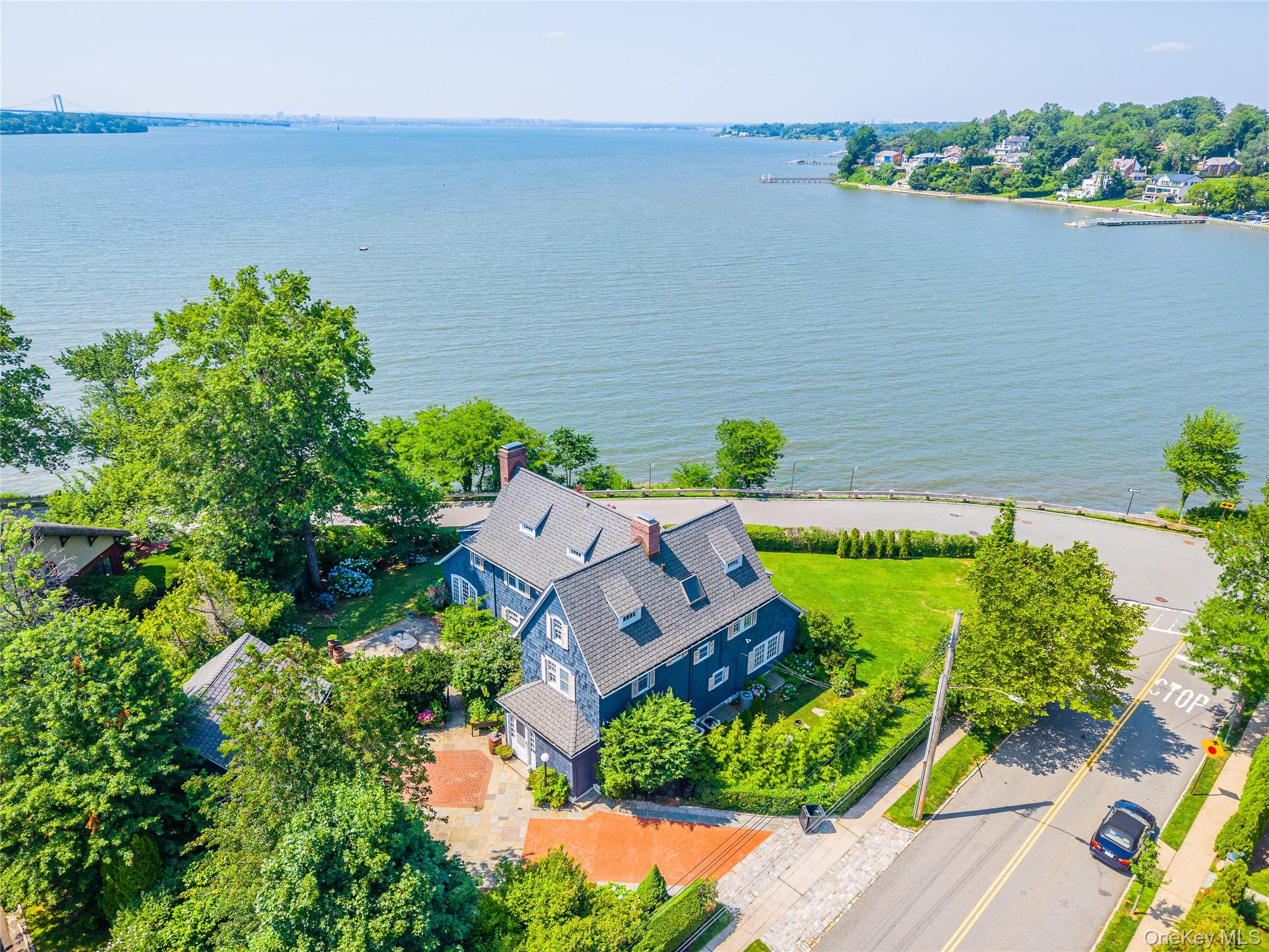 1120 Shore Road – For Sale photo 11