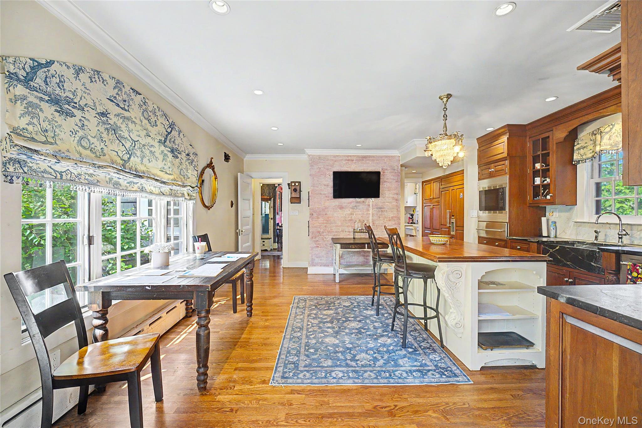 1120 Shore Road – For Sale photo 18