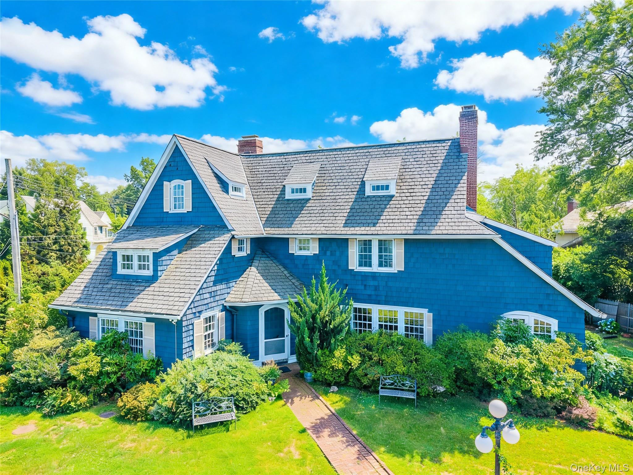 1120 Shore Road – For Sale