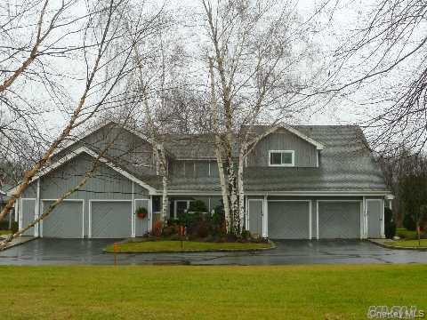 132 Captains Court – For Sale