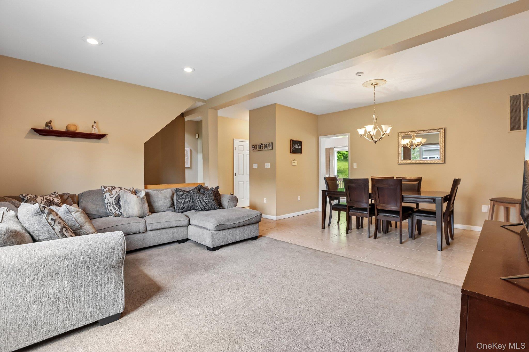 47 Leif Boulevard – For Sale photo 3