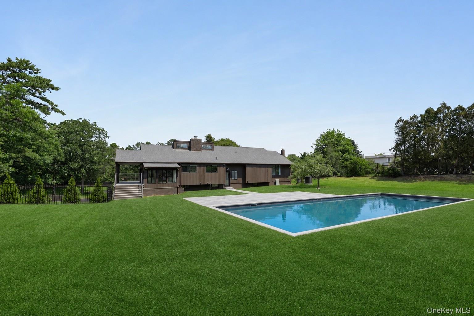 138 Longview Road – For Sale photo 2