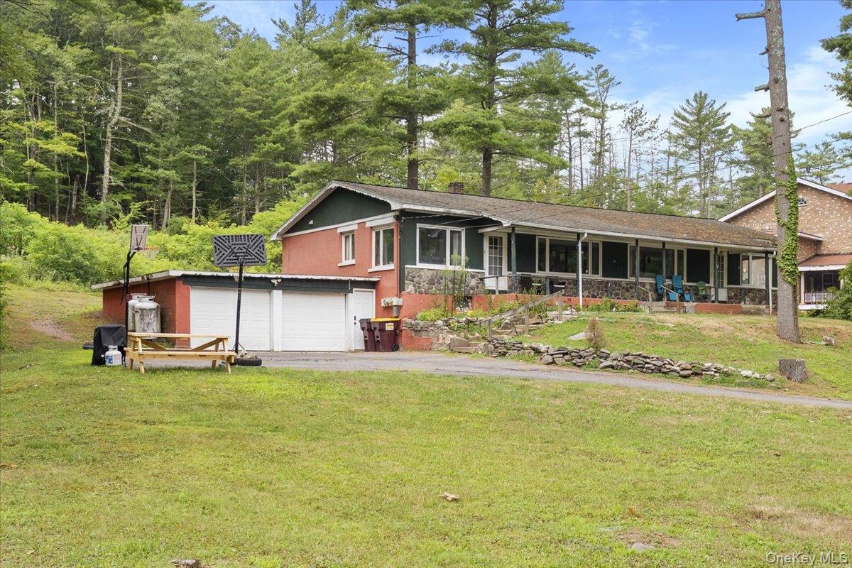 24 Alpine Drive – For Sale
