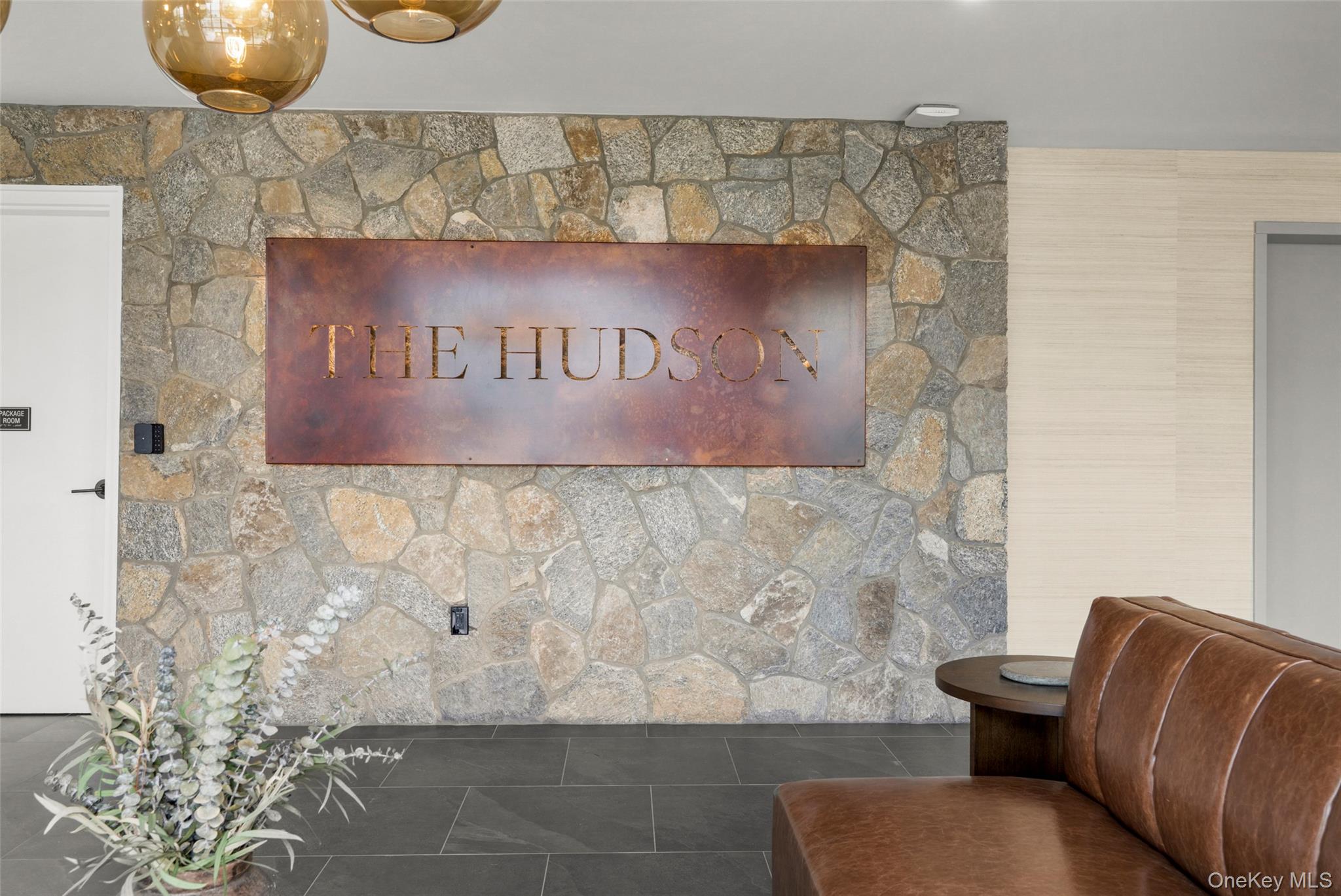 25 S Riverside Avenue, Unit 305 photo 3