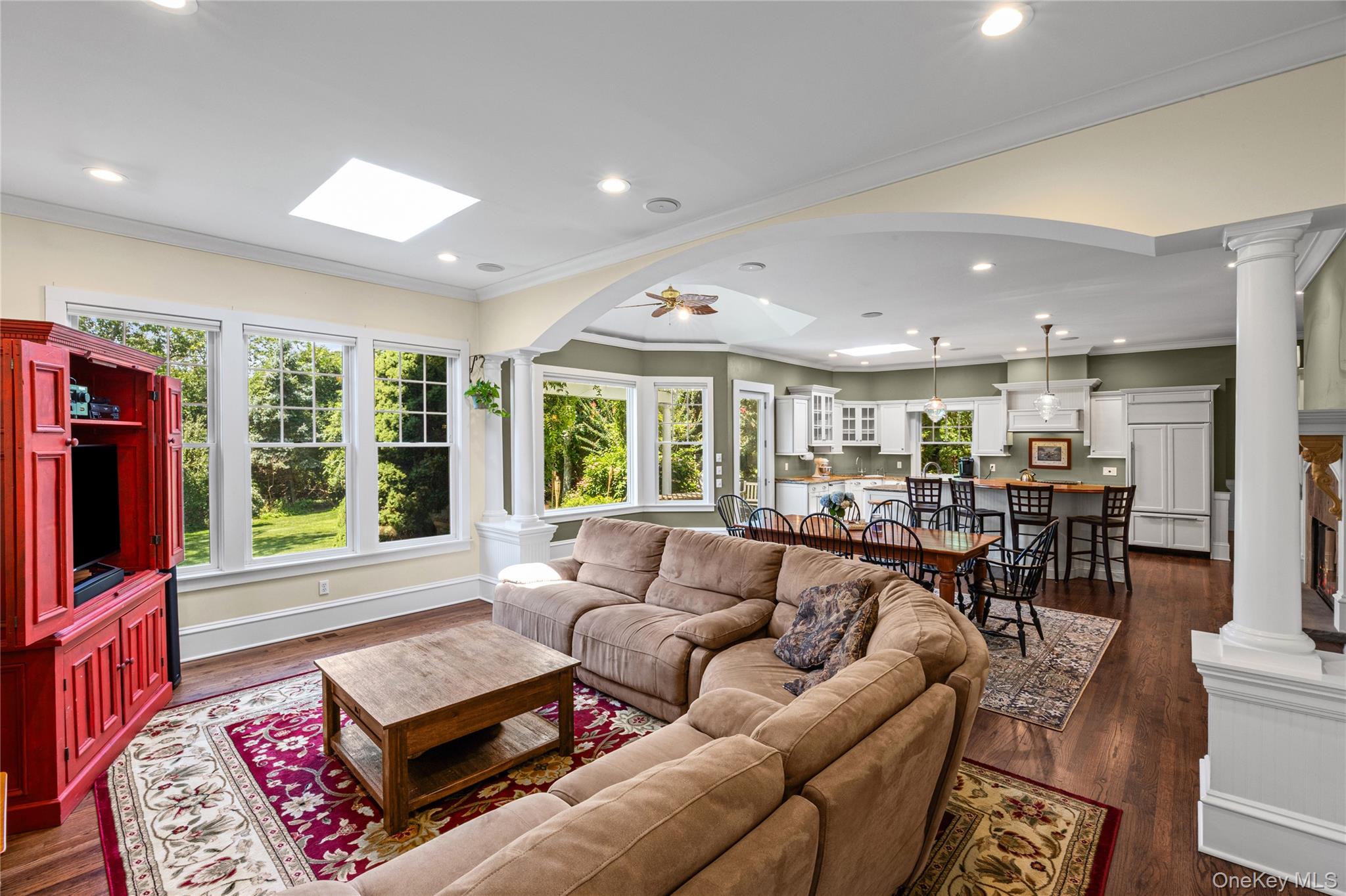1492 Skunk Lane – For Sale photo 15