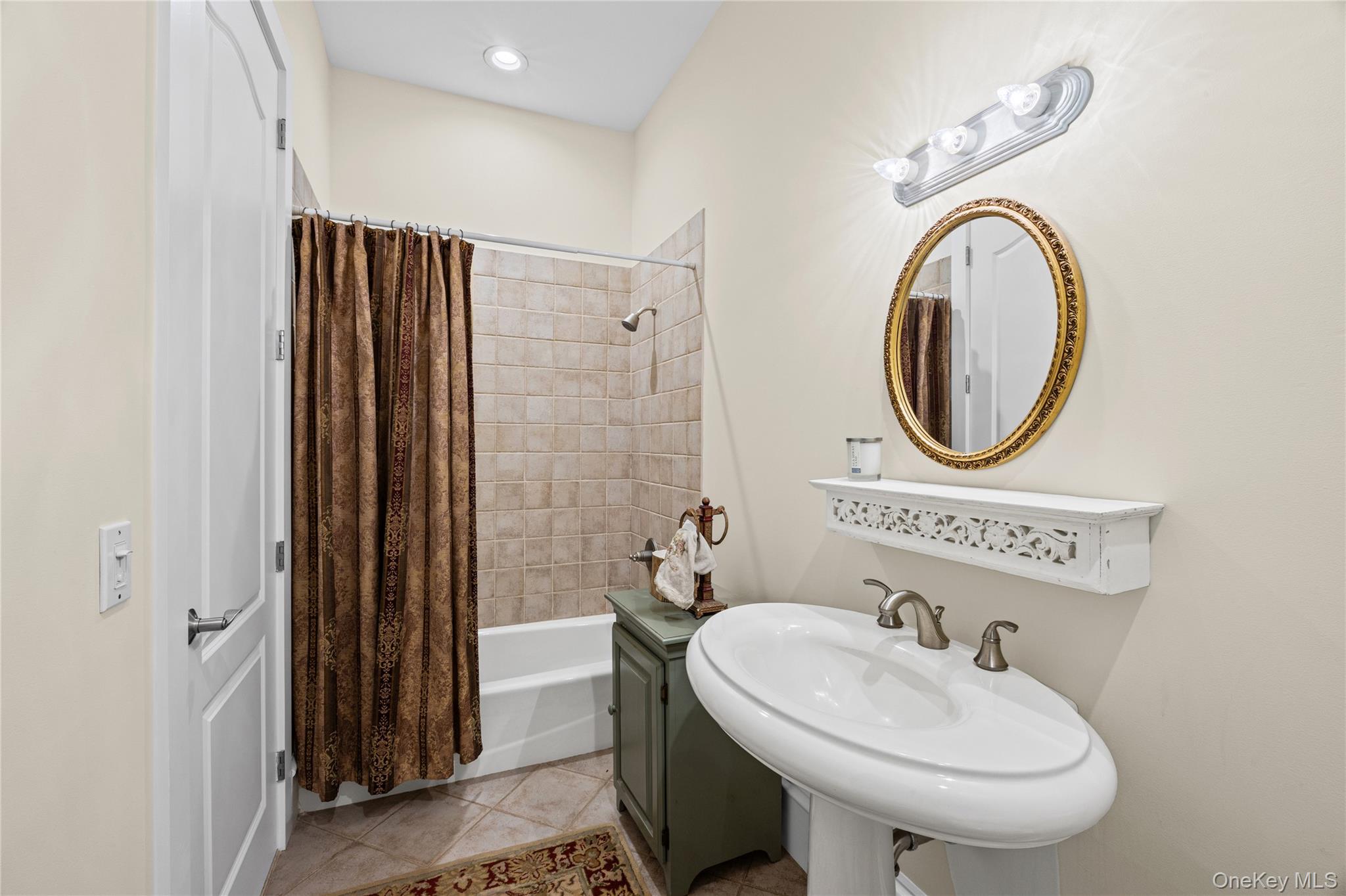 1492 Skunk Lane – For Sale photo 21