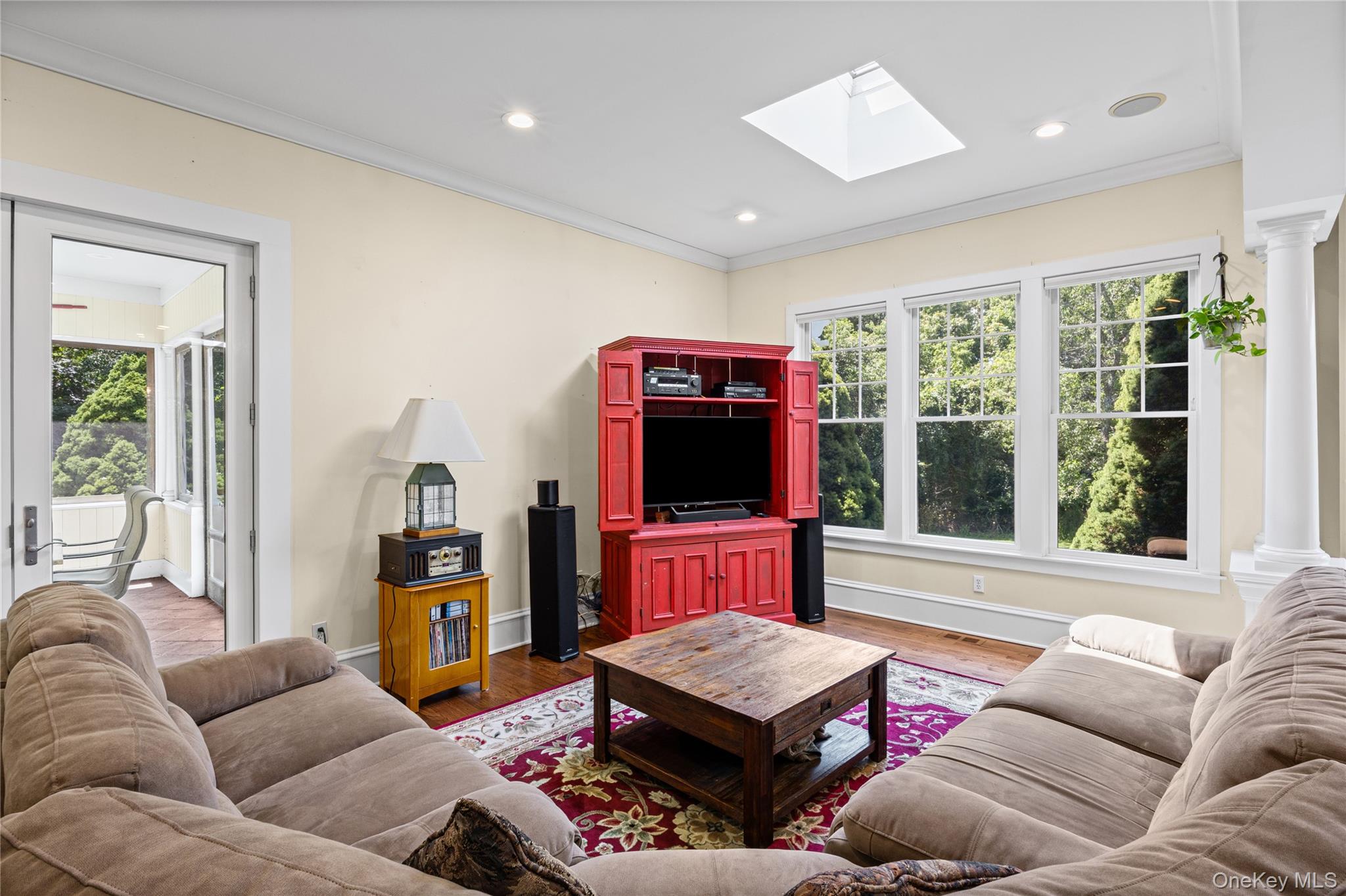 1492 Skunk Lane – For Sale photo 13