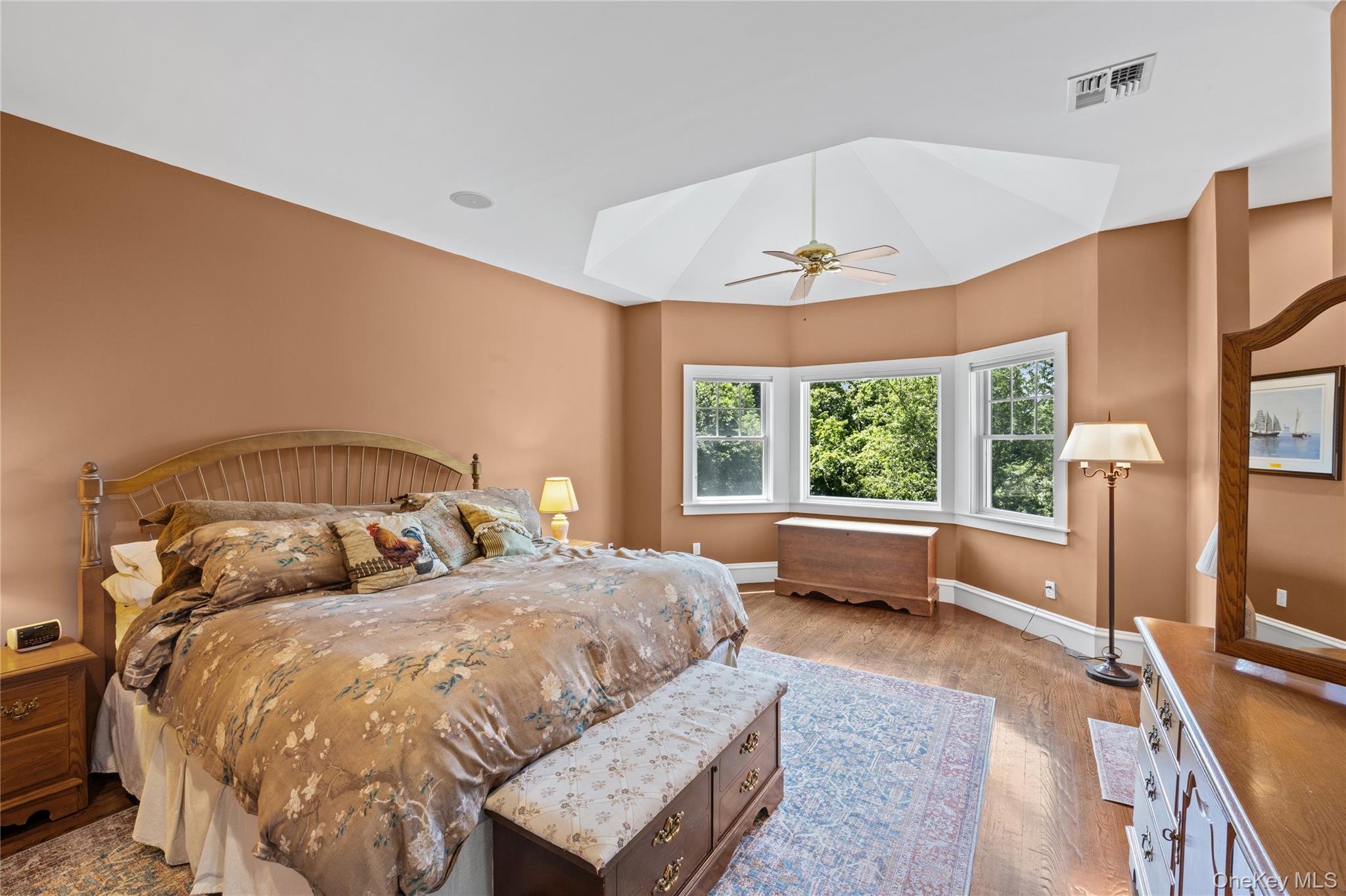 1492 Skunk Lane – For Sale photo 29