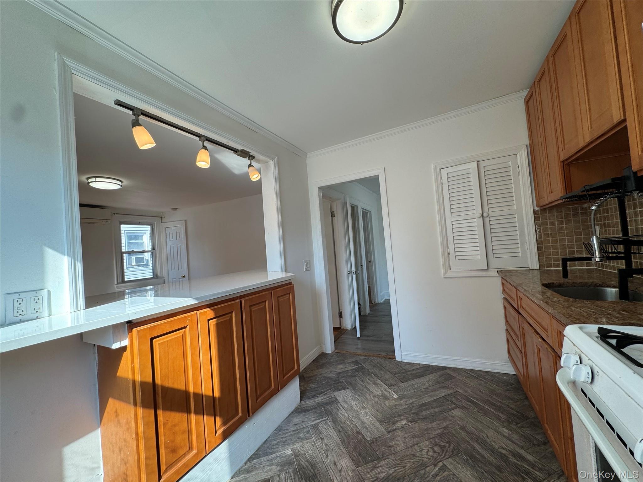 267 Plainfield Avenue, Unit 2F photo 11