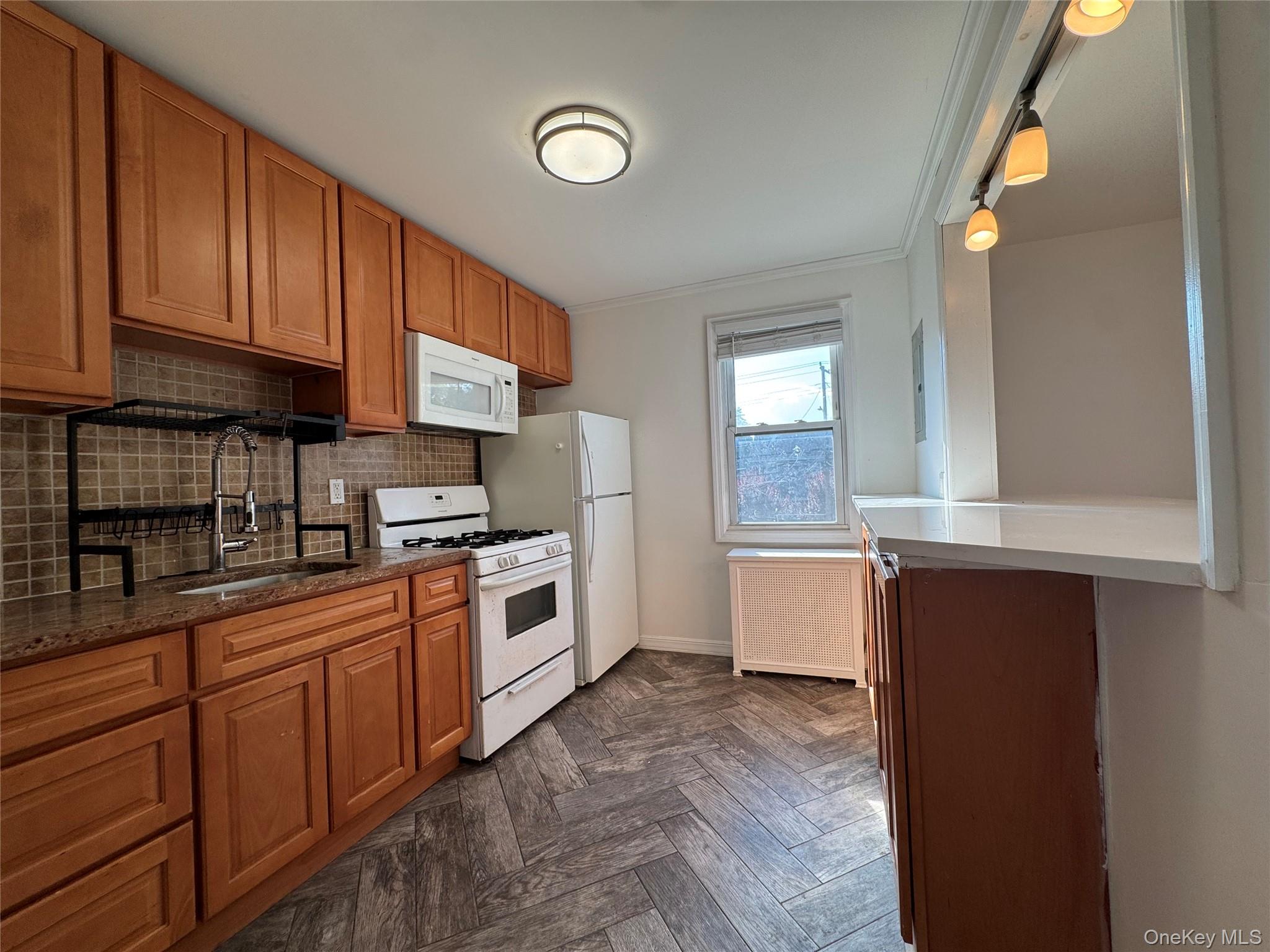 267 Plainfield Avenue, Unit 2F photo 9