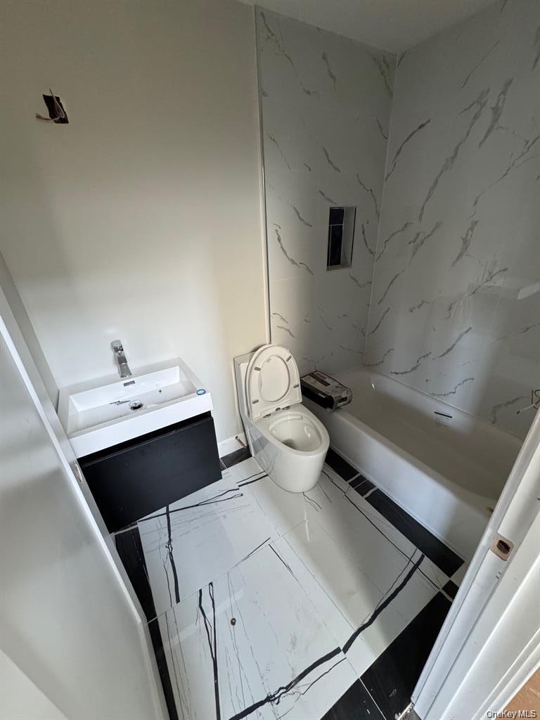 65 W 2nd Street, Unit 5 photo 6