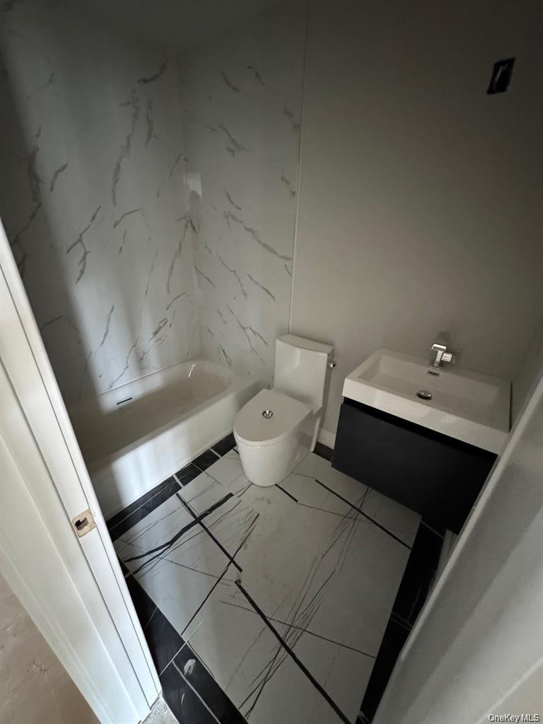 65 W 2nd Street, Unit 5 photo 7
