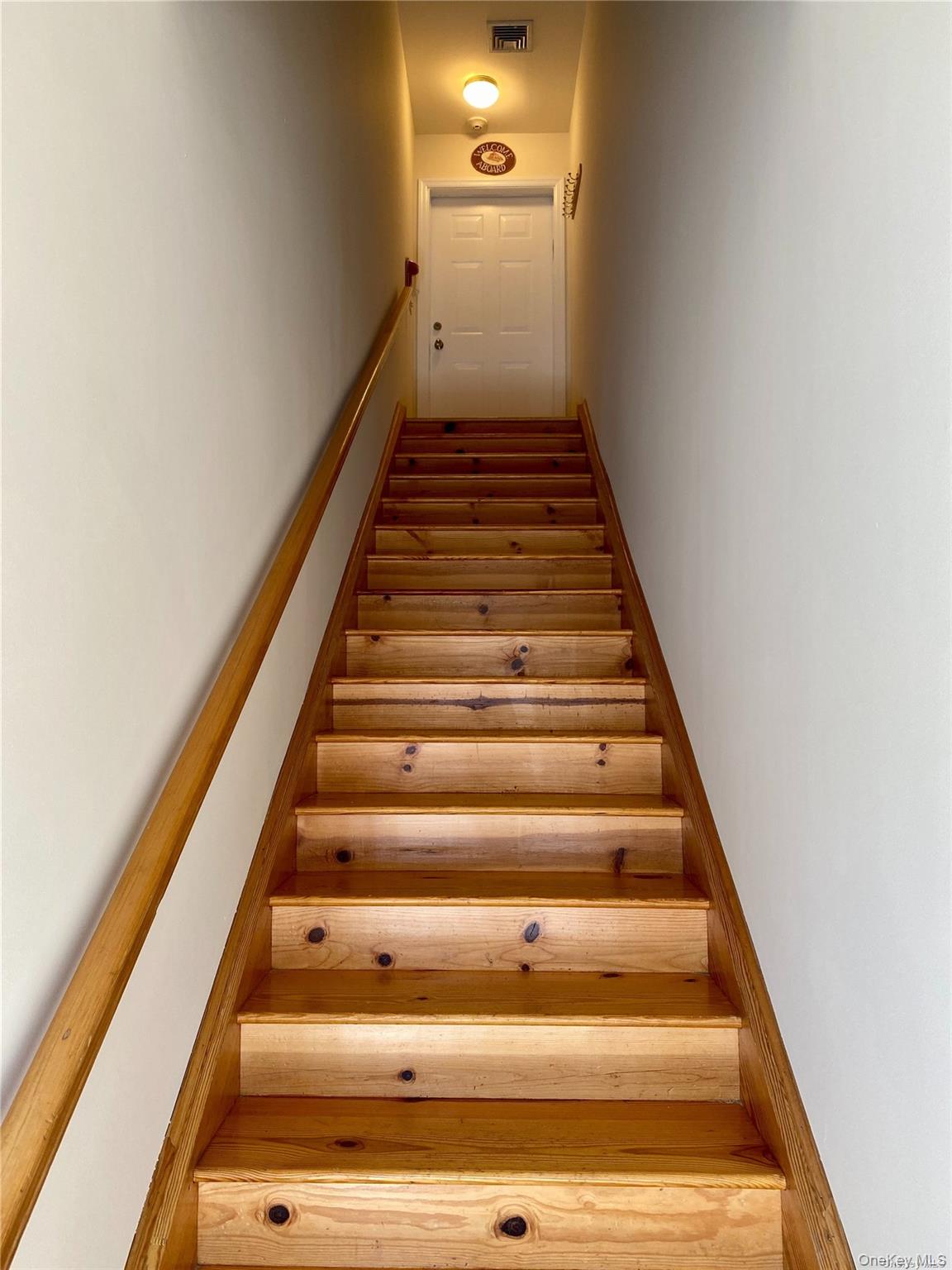259 Glen Cove Avenue, Unit 255