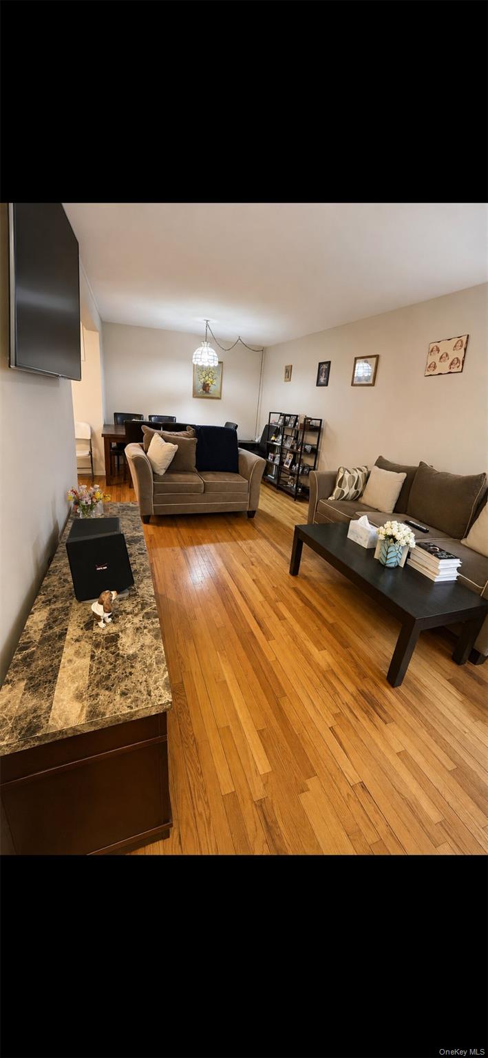 194 Smith Street, Unit 1M