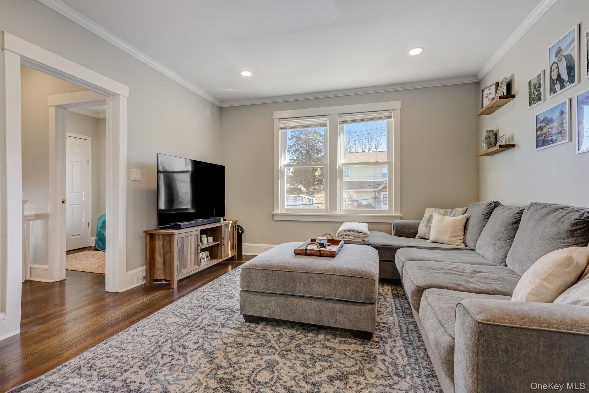 7 4th Street – For Rent photo 7