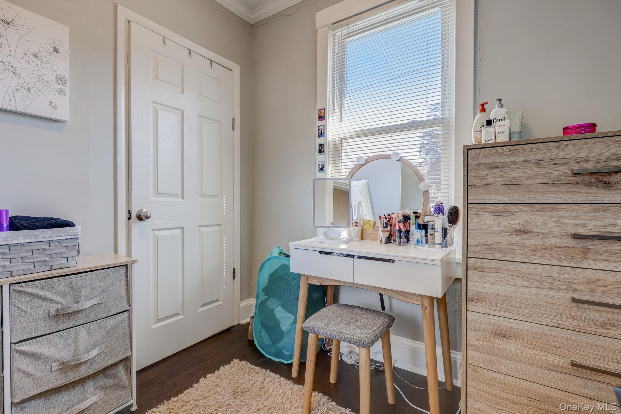 7 4th Street – For Rent photo 5