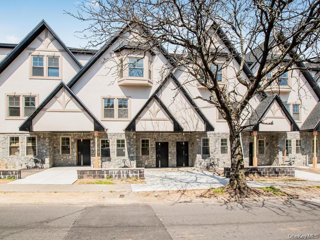 65 W 2nd Street, Unit 8