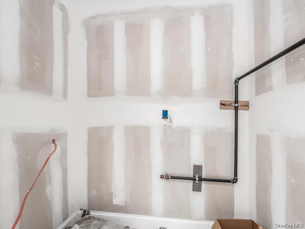 65 W 2nd Street, Unit 8 photo 3