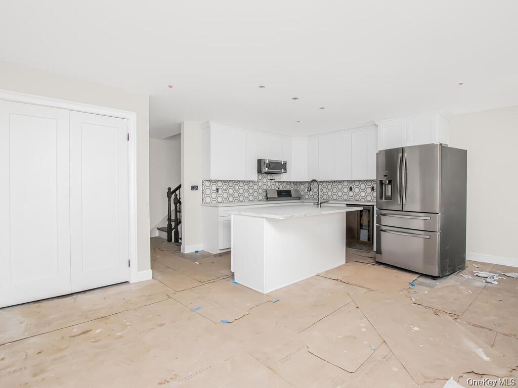 65 W 2nd Street, Unit 8 photo 6