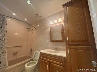 215-40 23rd Road, Unit 2F photo 24