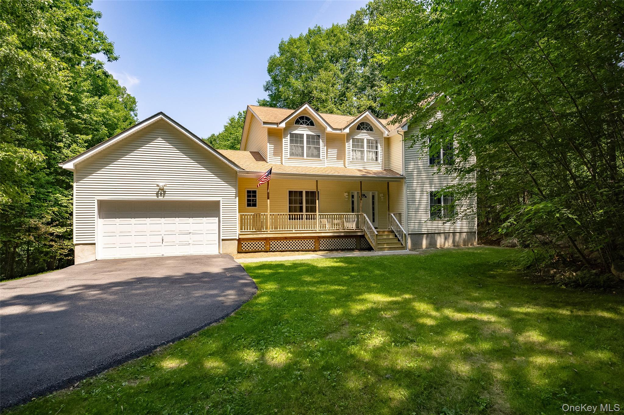 26 E Forest Trail – For Sale