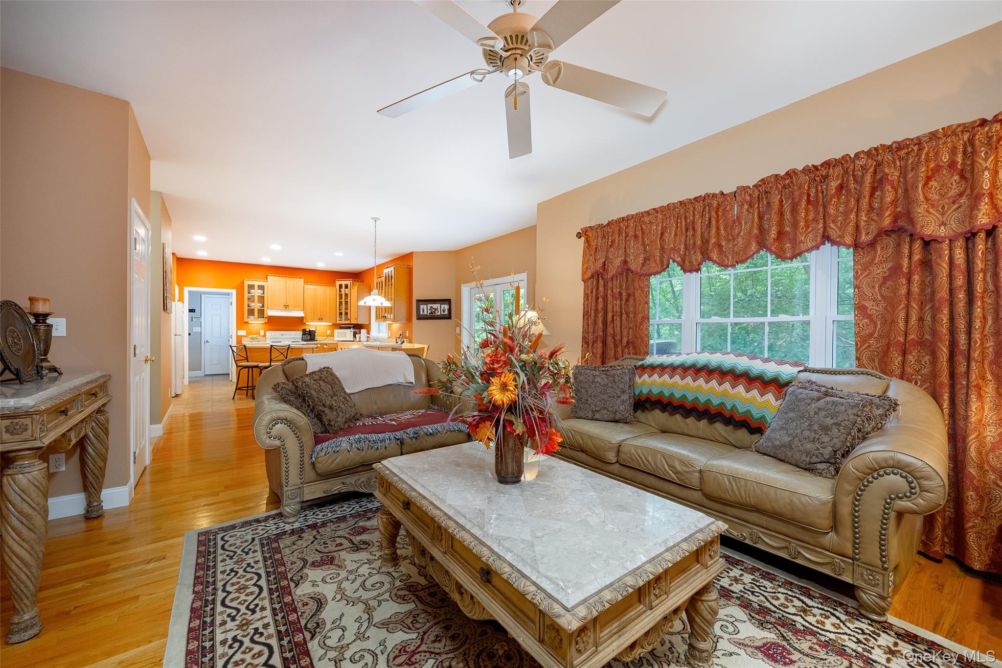 26 E Forest Trail – For Sale photo 6