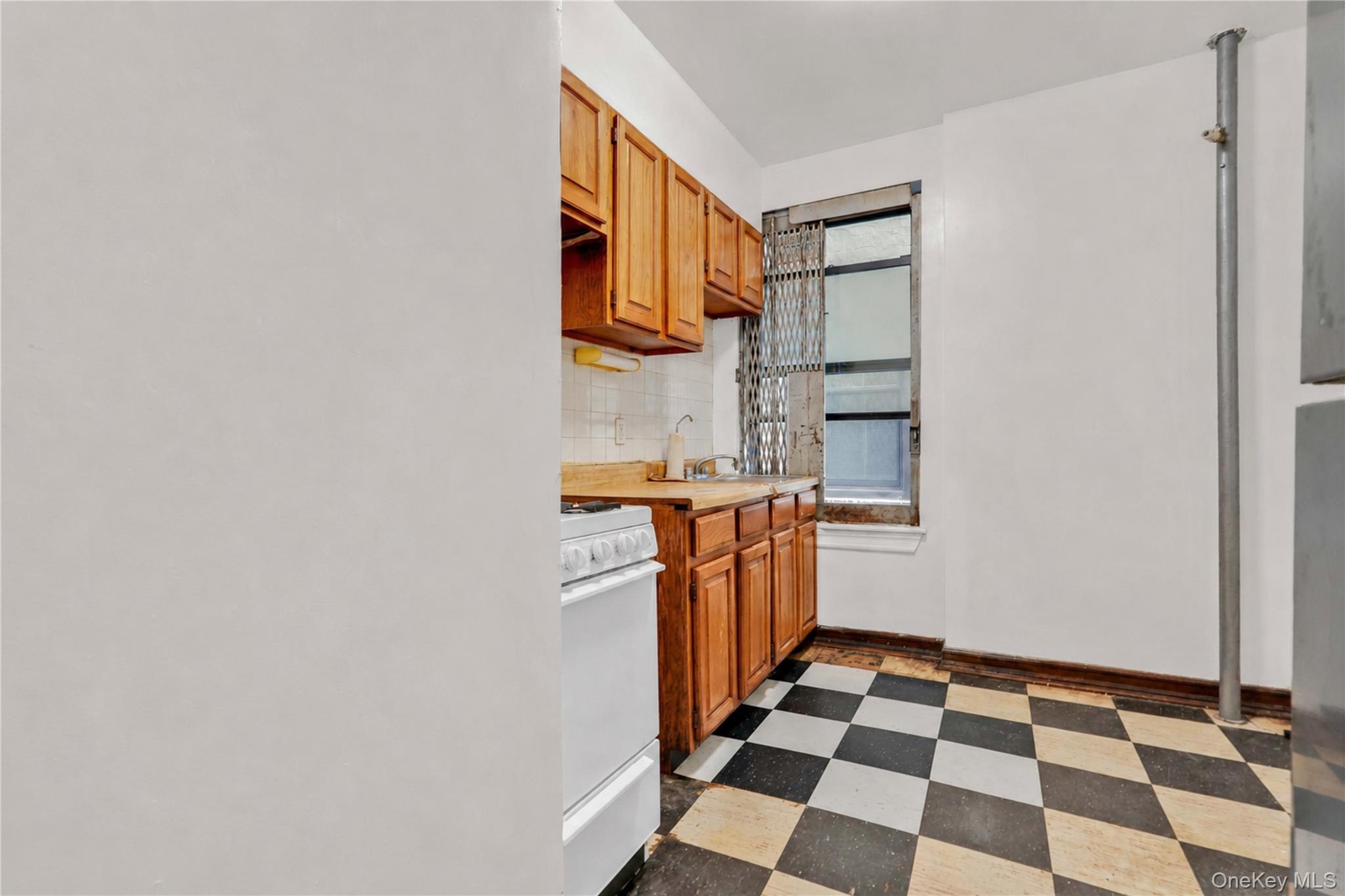 92 Saint Nicholas Avenue, Unit 6H photo 25