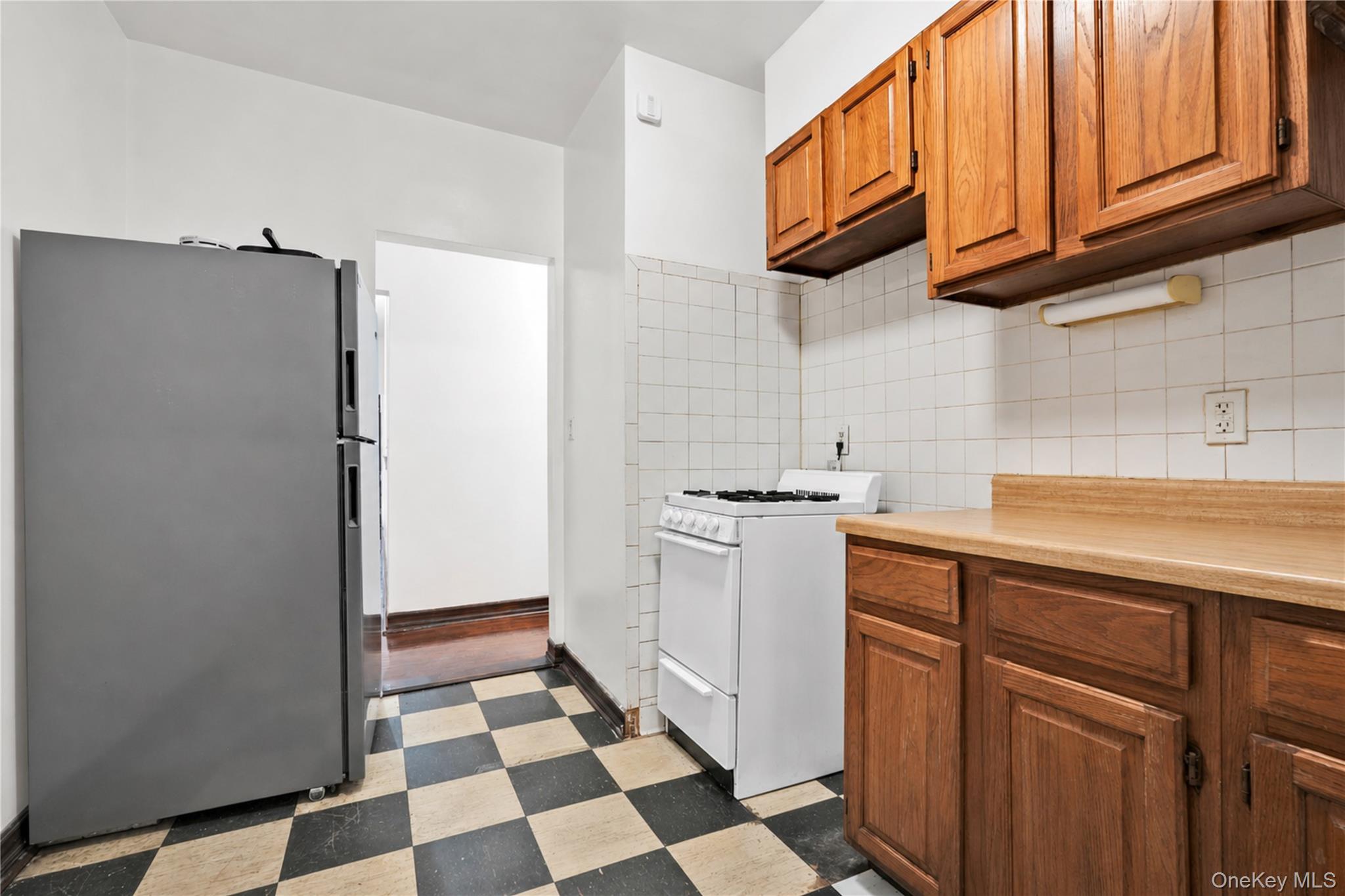 92 Saint Nicholas Avenue, Unit 6H photo 26