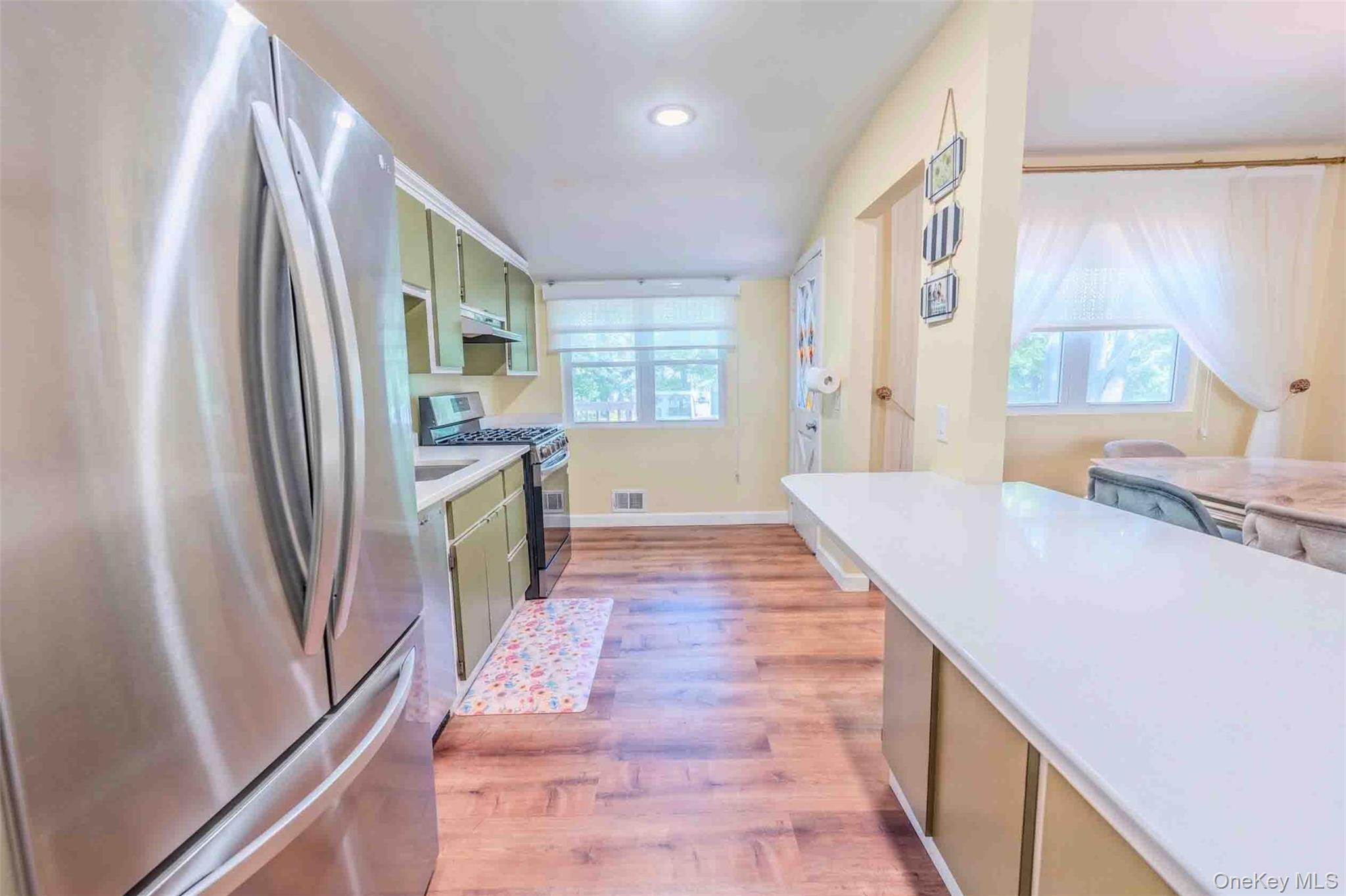 337 Burr Road – For Sale photo 8