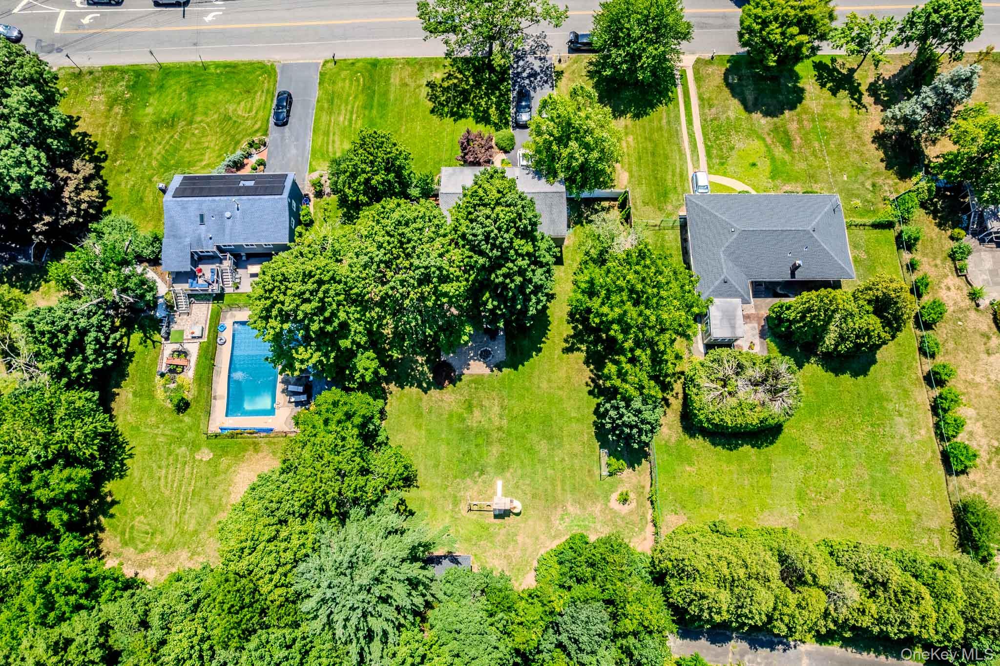 337 Burr Road – For Sale photo 34