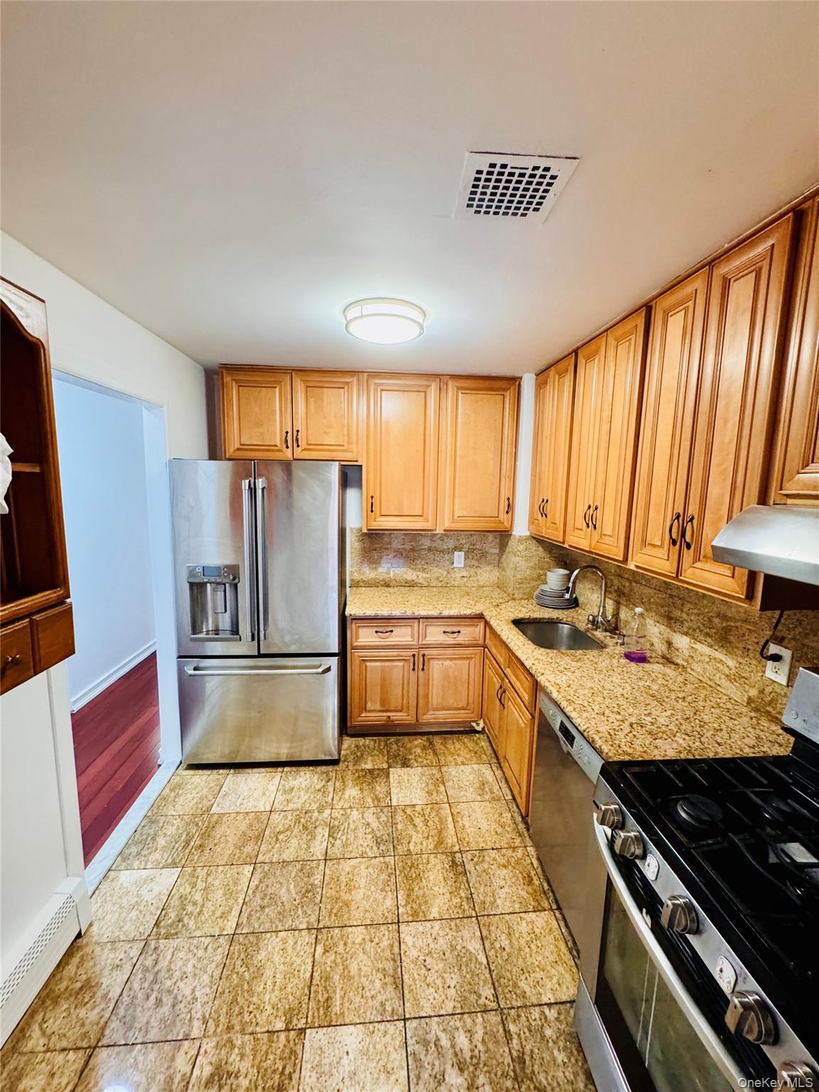 139 Hopkins Street – For Rent photo 7