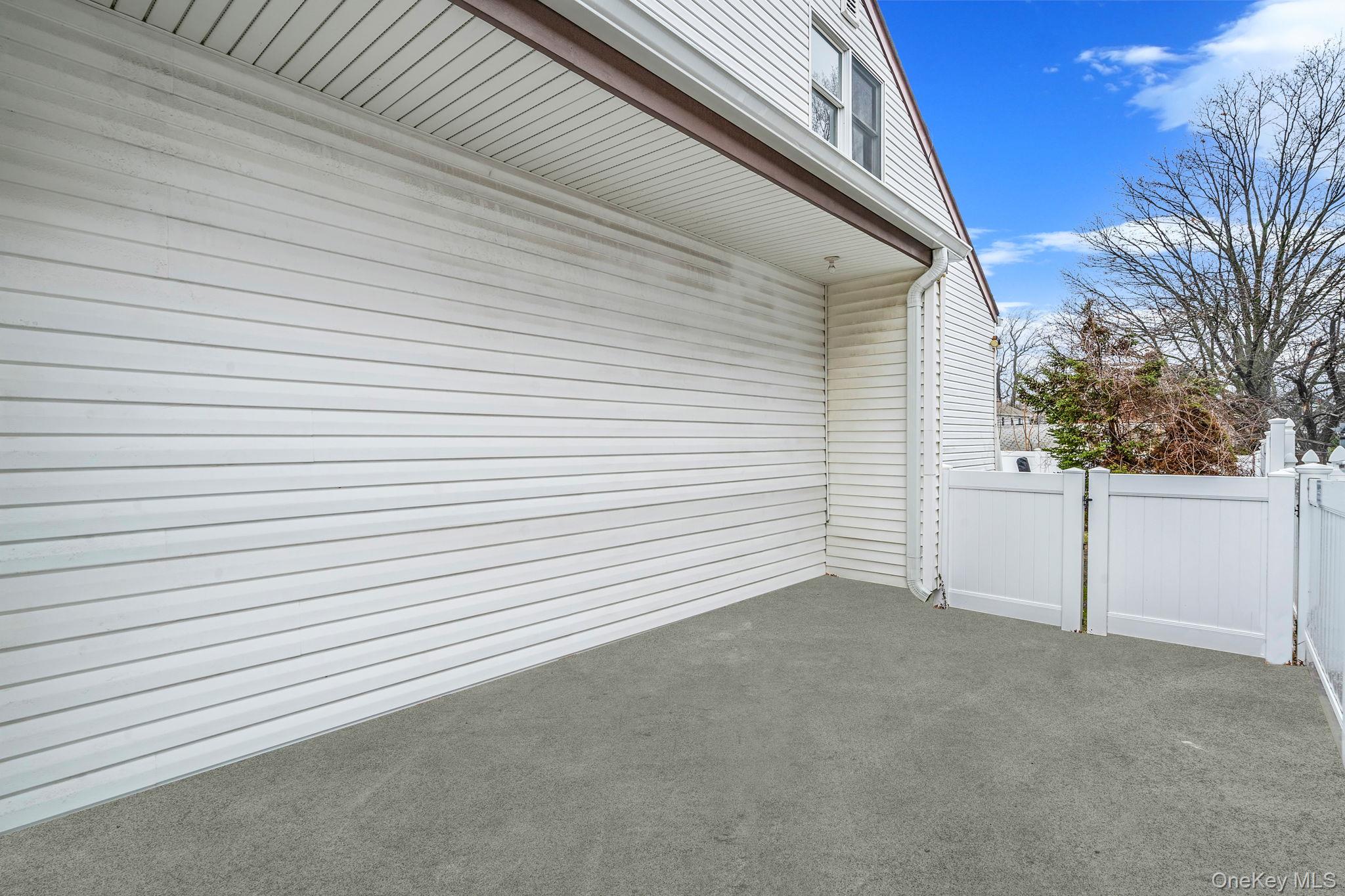 12 Edna Court – For Sale photo 5