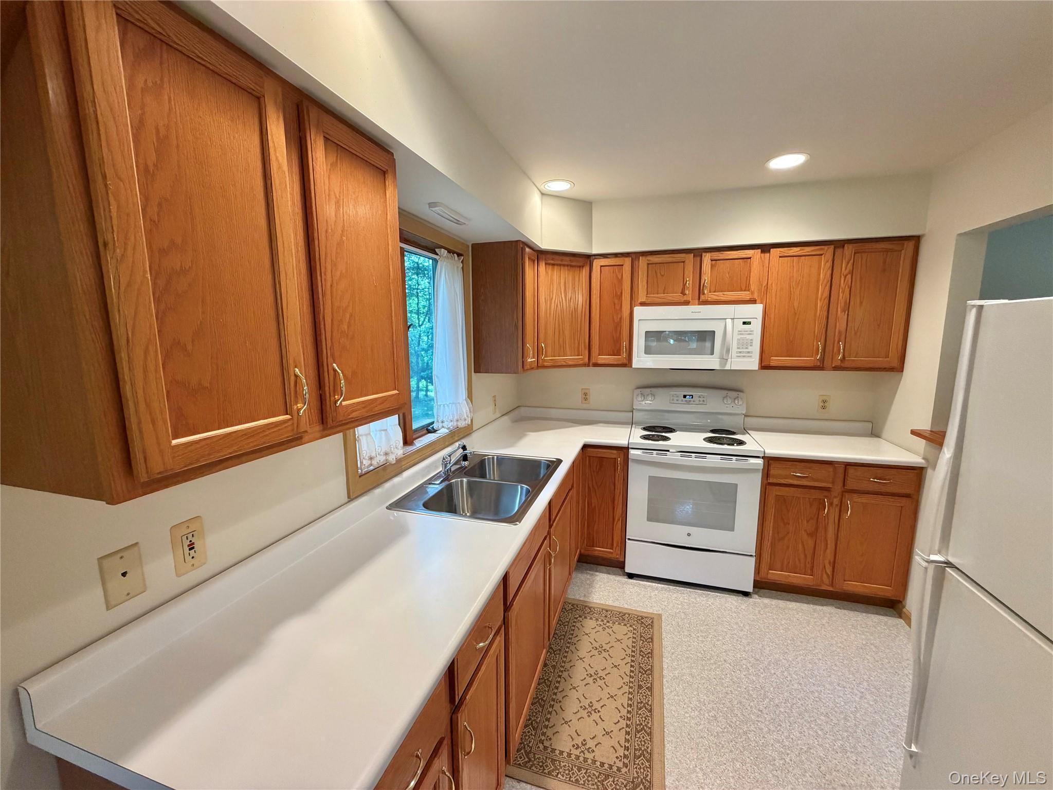468 Decker Road – For Sale photo 9
