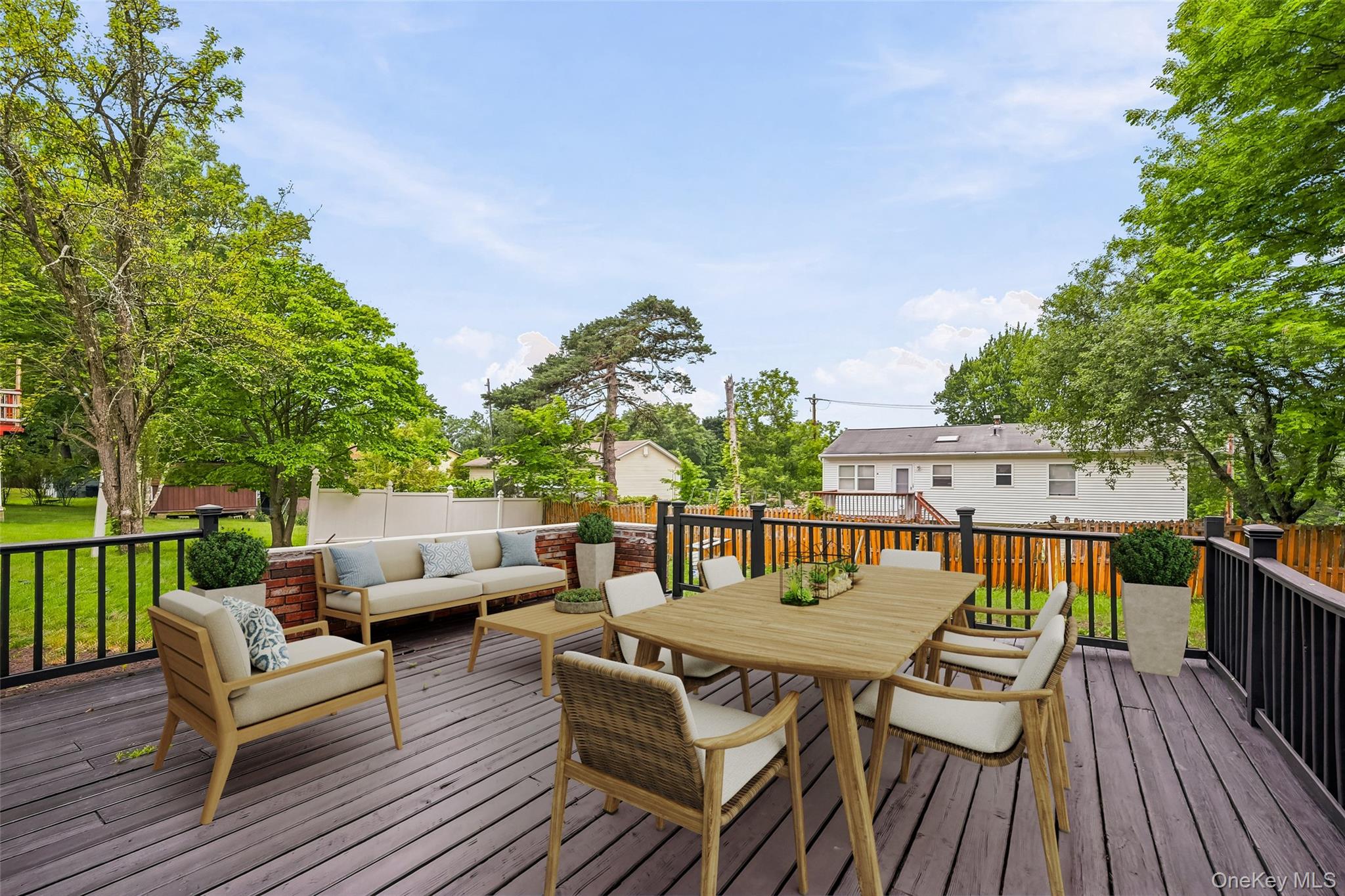 21 Manhattan Avenue, Unit 19 photo 16