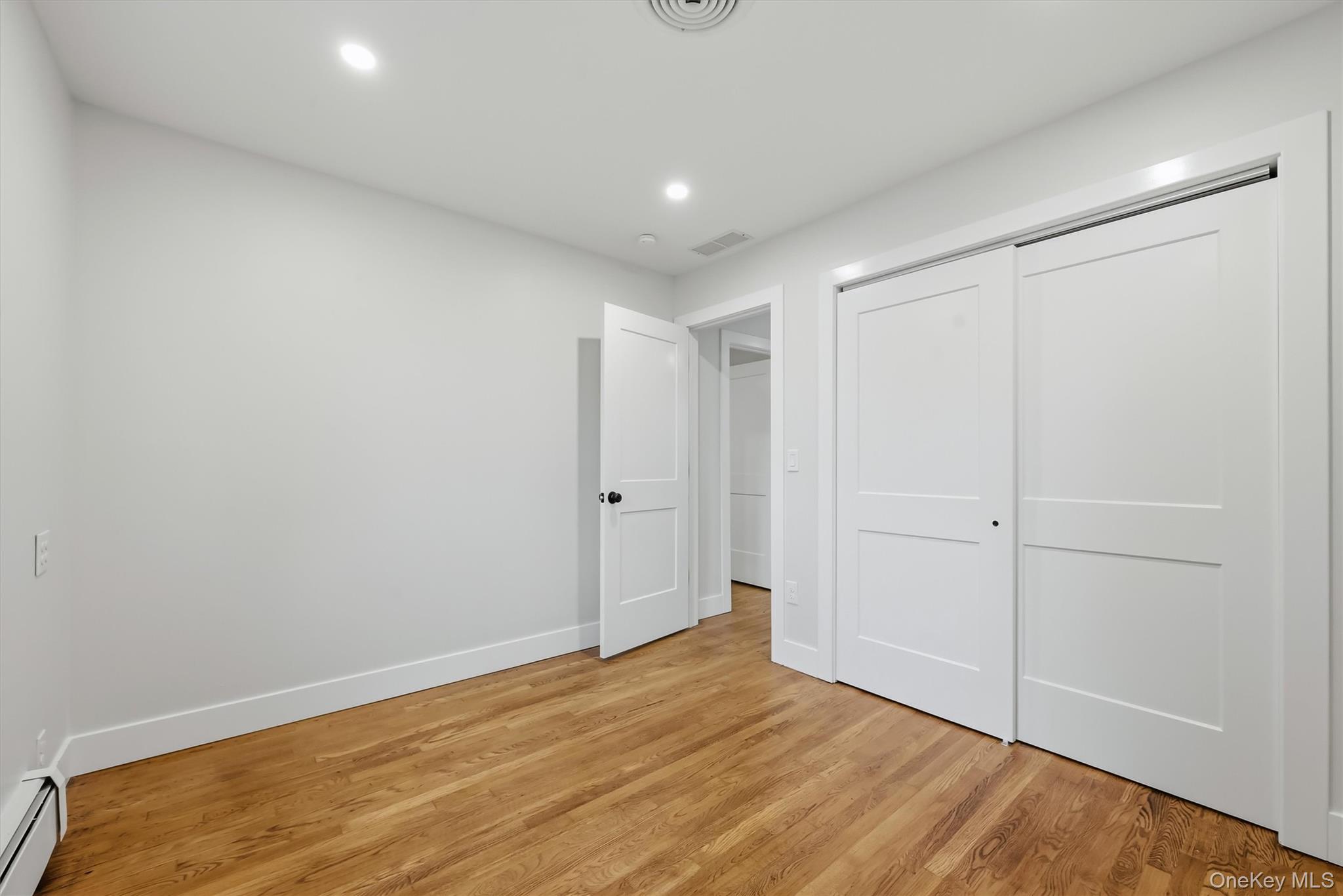 21 Manhattan Avenue, Unit 19 photo 31