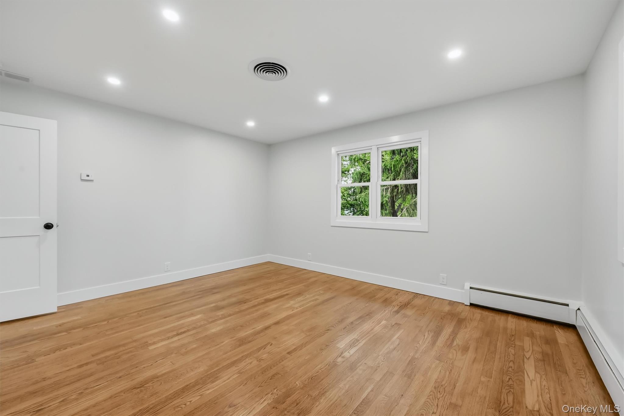 21 Manhattan Avenue, Unit 19 photo 27