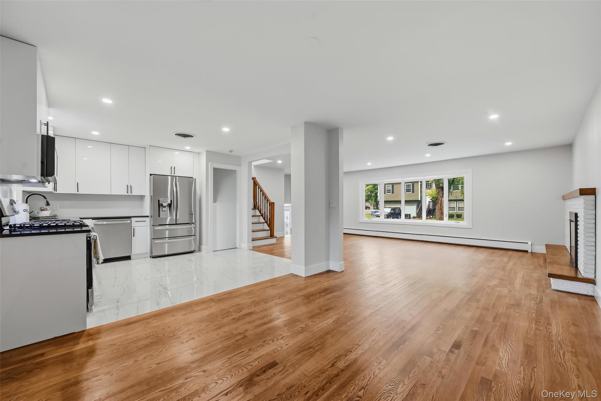 21 Manhattan Avenue, Unit 19 photo 14