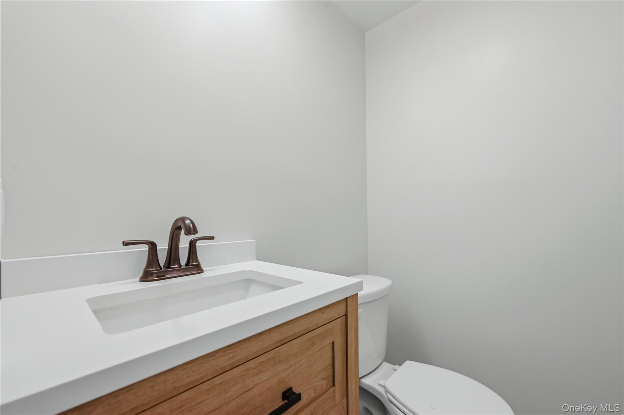 21 Manhattan Avenue, Unit 19 photo 42