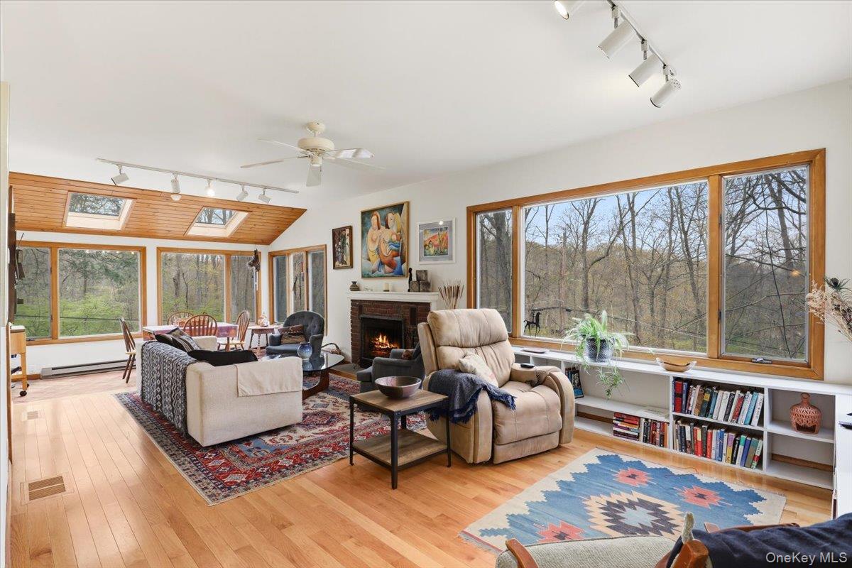 1 Branch Street – For Rent photo 2